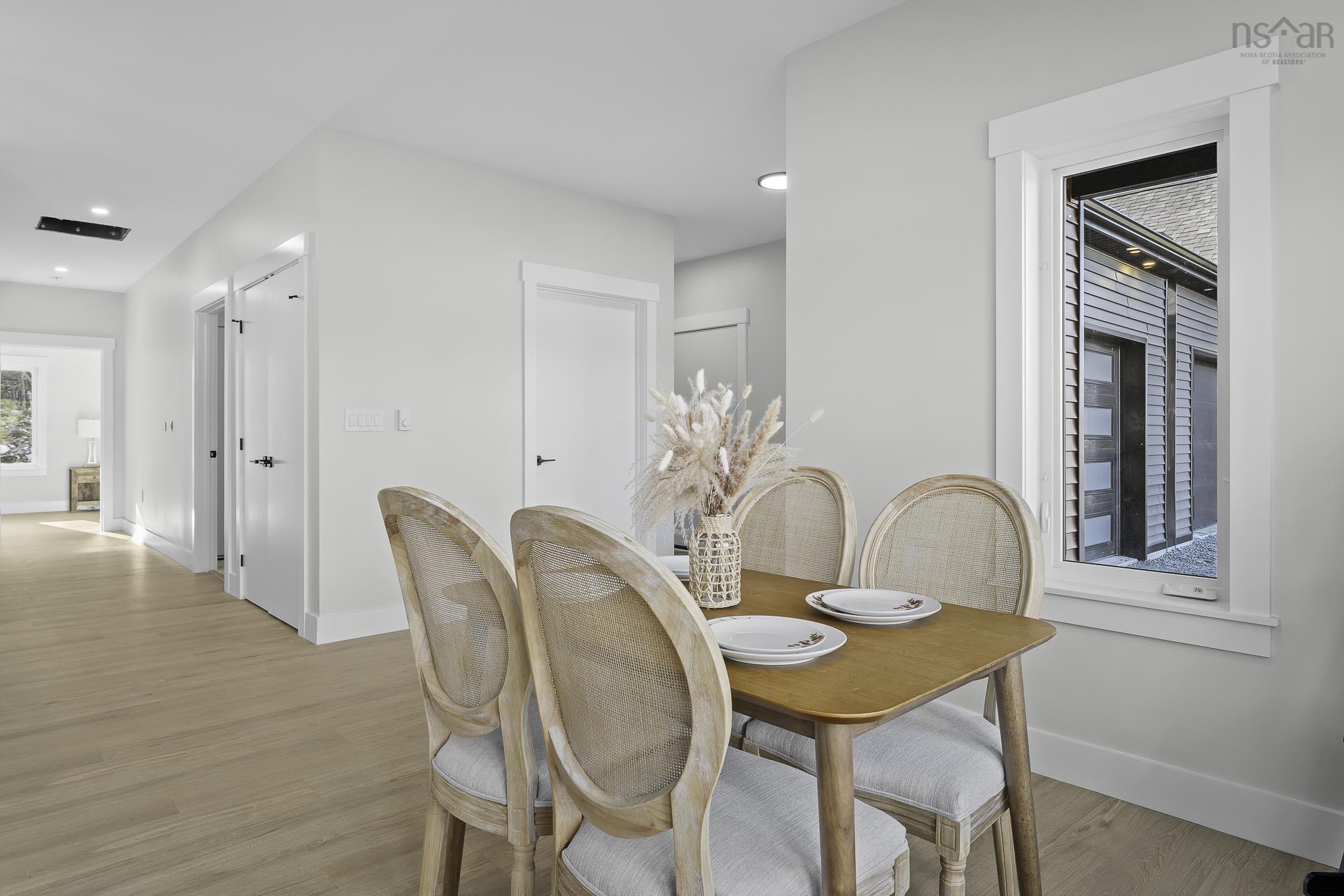 Thumbnail image for 2 71-89 RADMER Drive MLS<sup>®</sup> 202510534