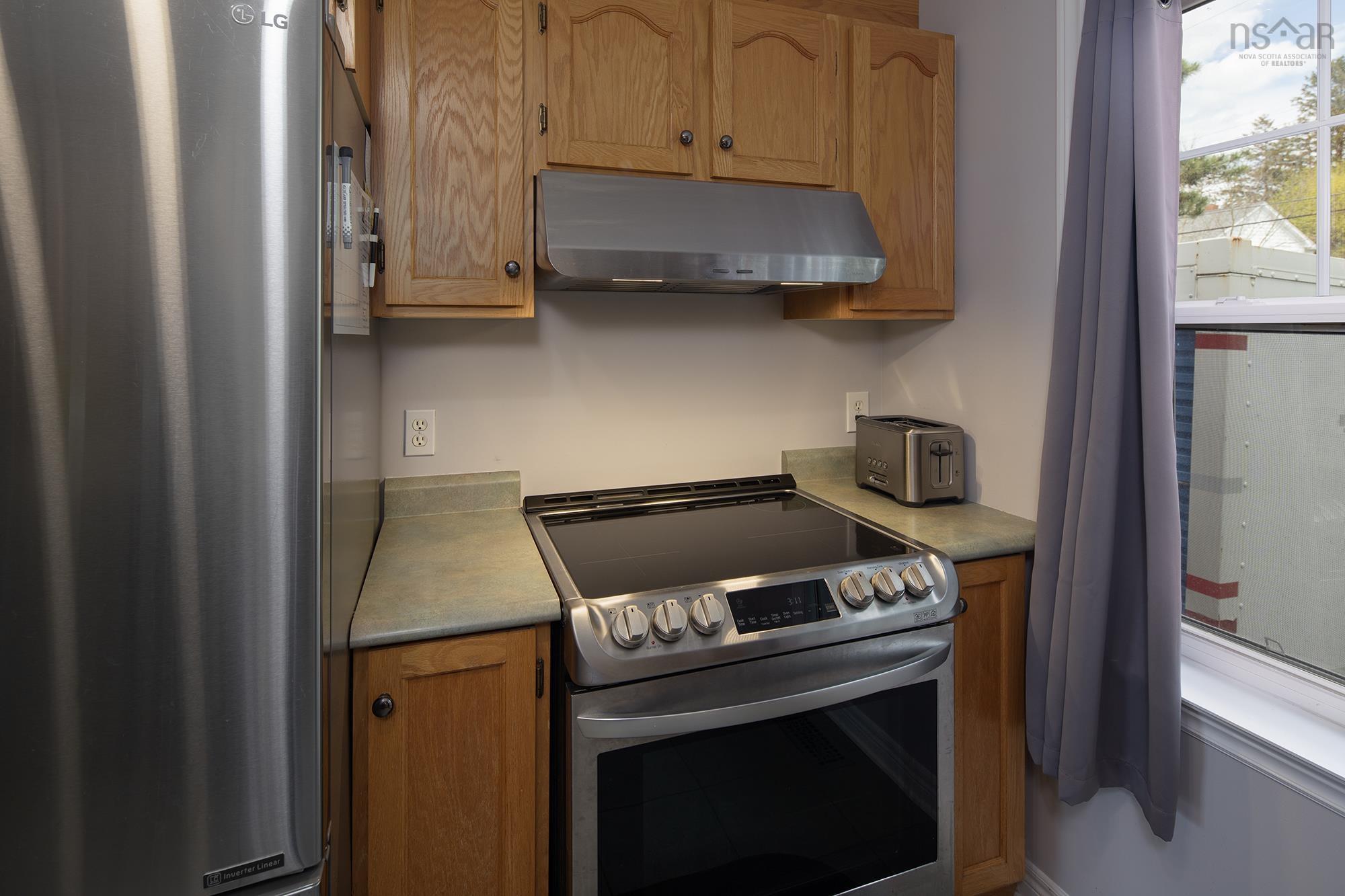 Thumbnail image for 3836 Memorial Drive MLS<sup>®</sup> 202512304