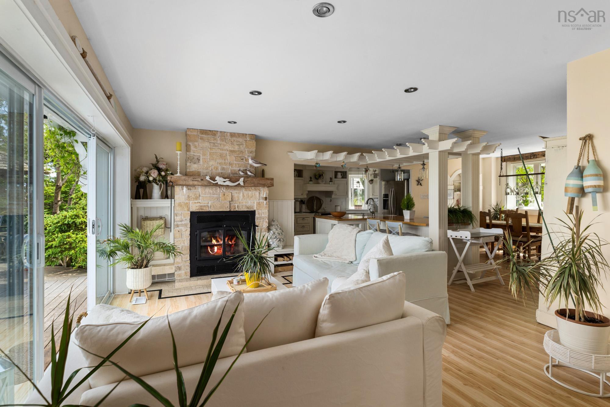 Thumbnail image for 4 York Redoubt Crescent MLS<sup>®</sup> 202514925