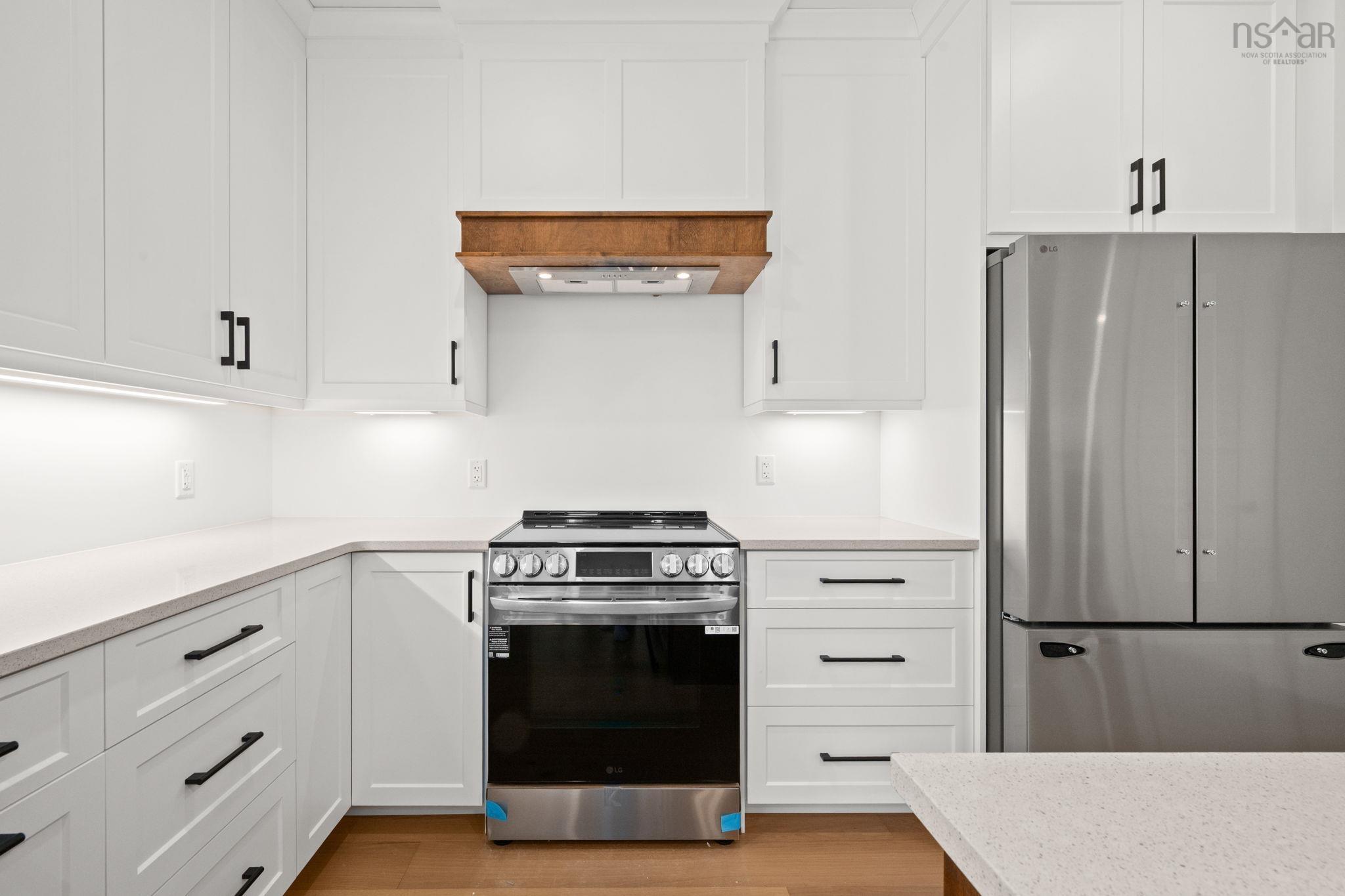 Thumbnail image for 170 Olive Avenue MLS<sup>®</sup> 202516870