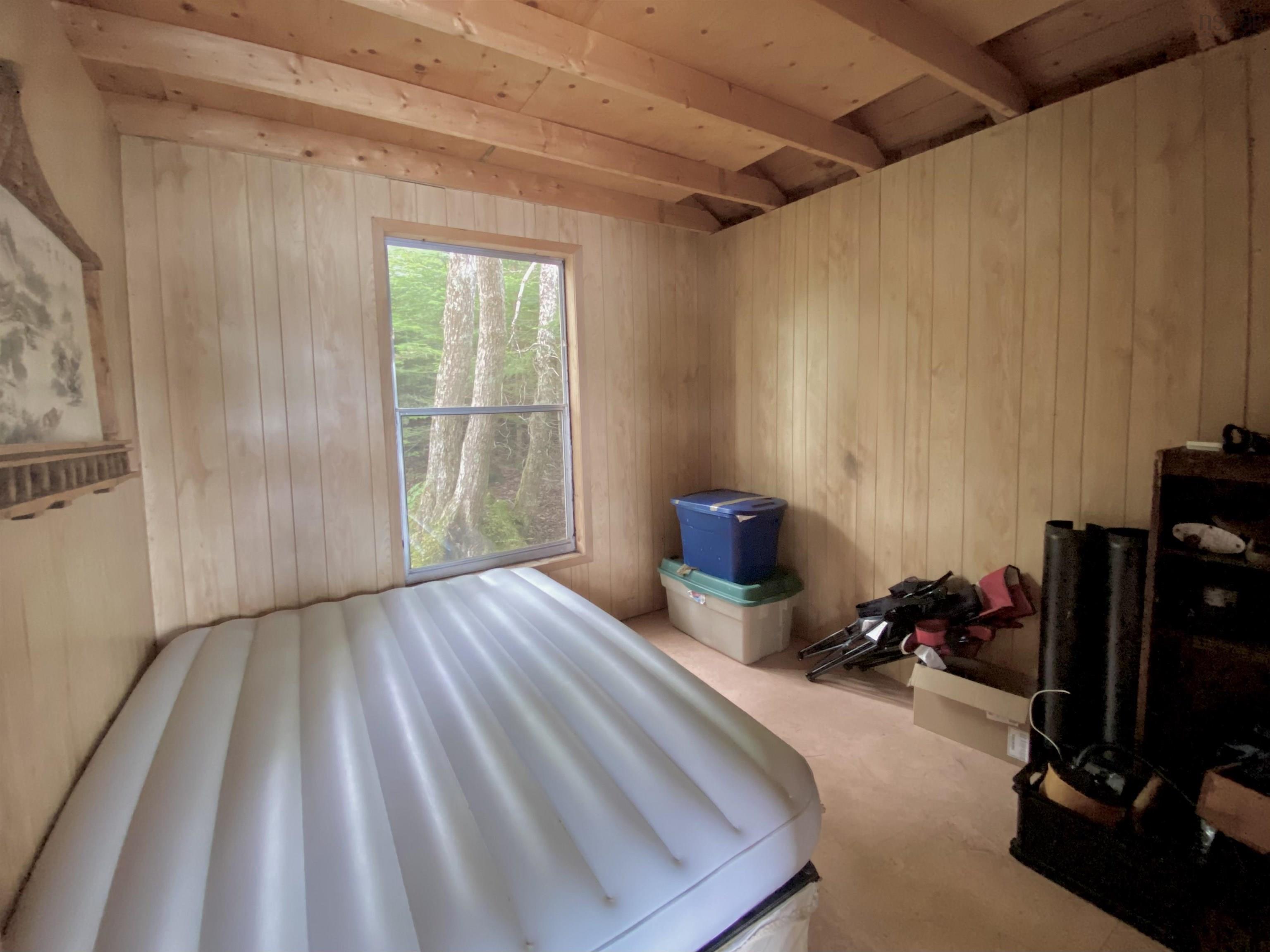 Thumbnail image for Little Lake MLS<sup>®</sup> 202518491