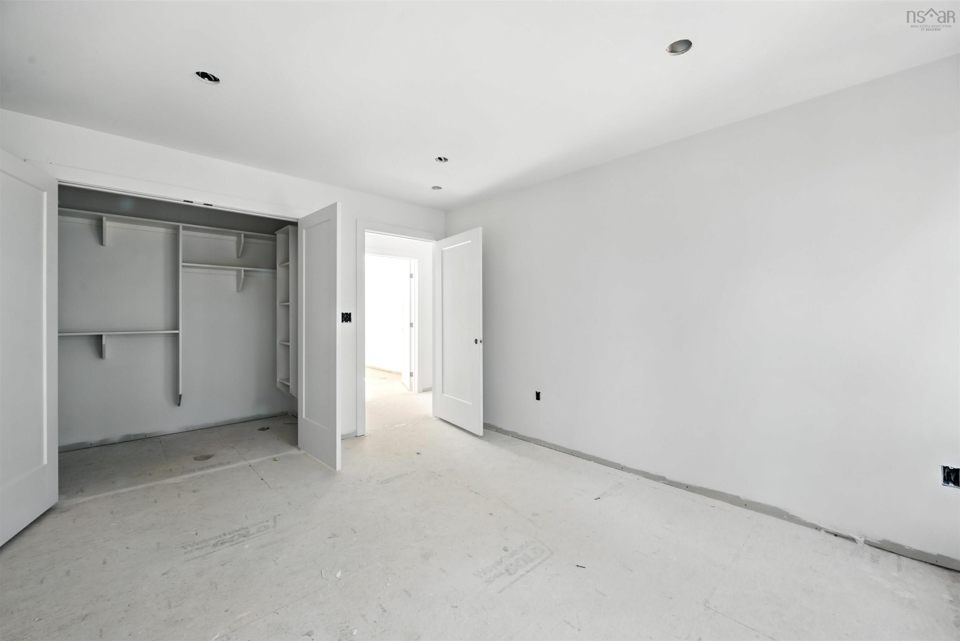 Thumbnail image for 83 Canoe Crescent MLS<sup>®</sup> 202520415