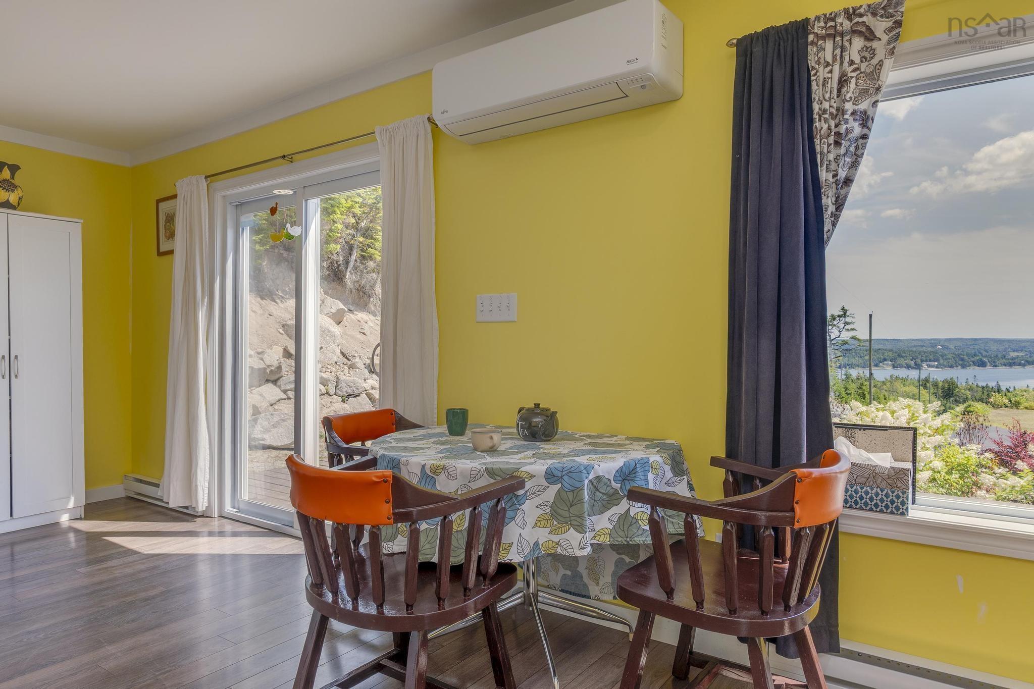 Thumbnail image for 166 Hillside Drive MLS<sup>®</sup> 202521594