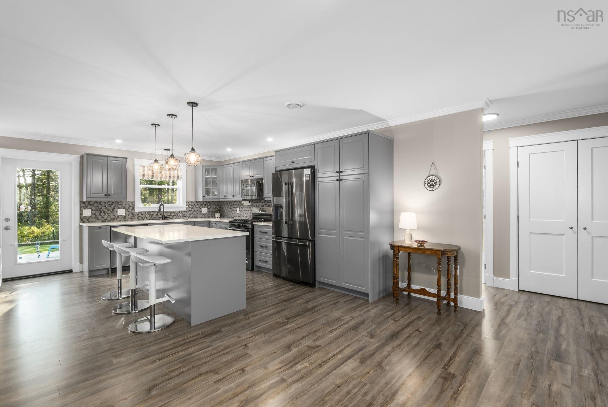 Thumbnail image for 160 Big Hubley Lake Drive MLS<sup>®</sup> 202522411