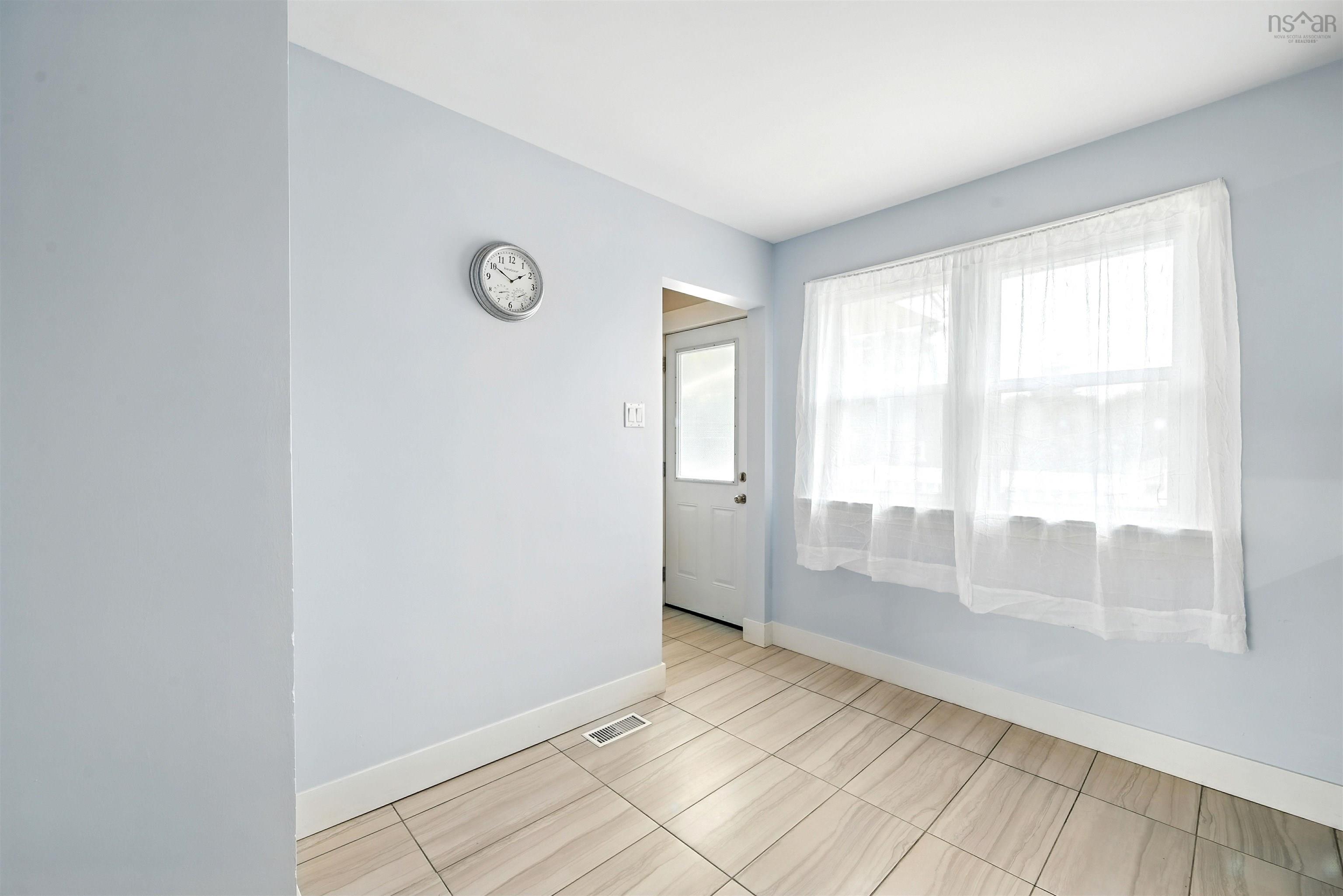 View image 12