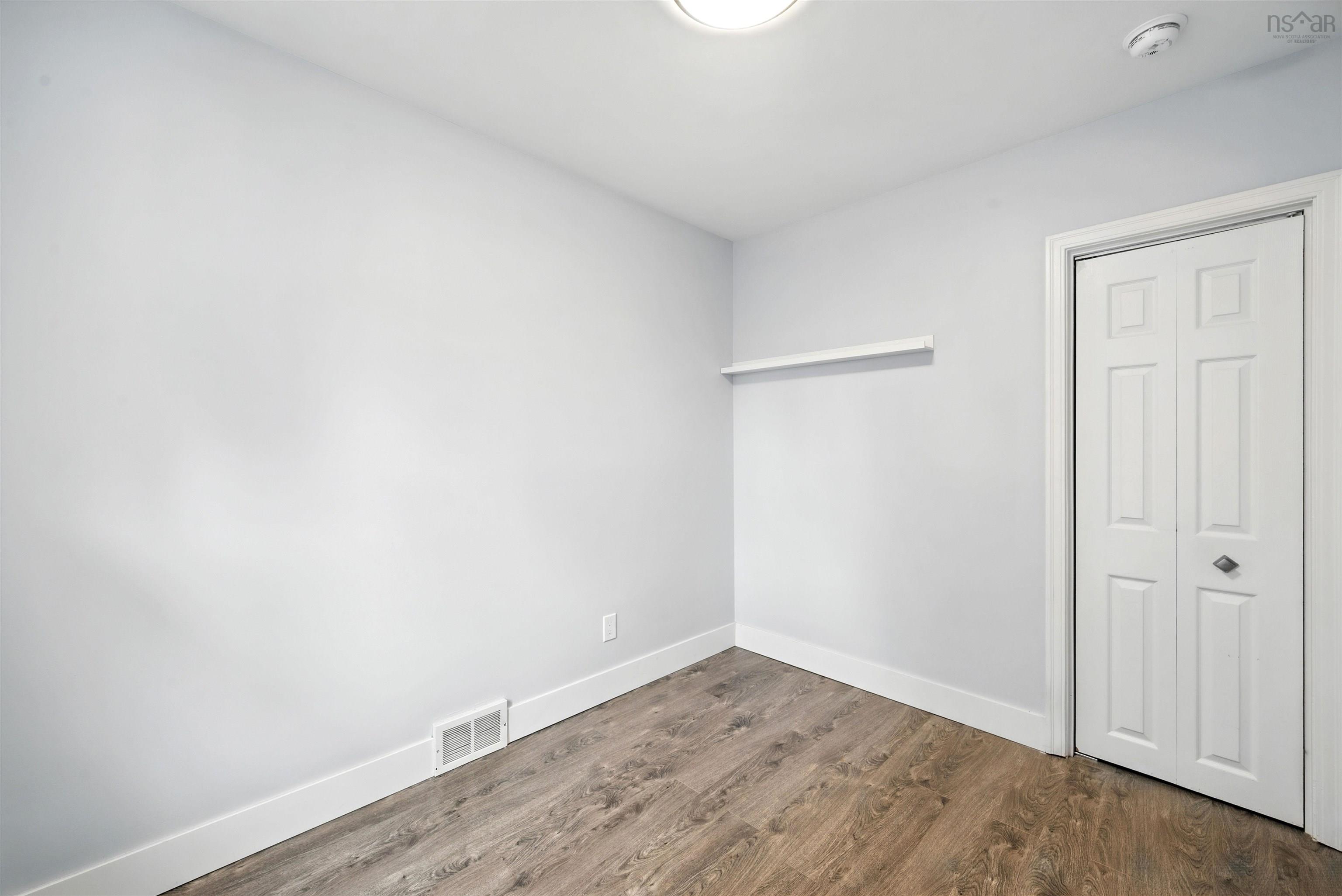 View image 17