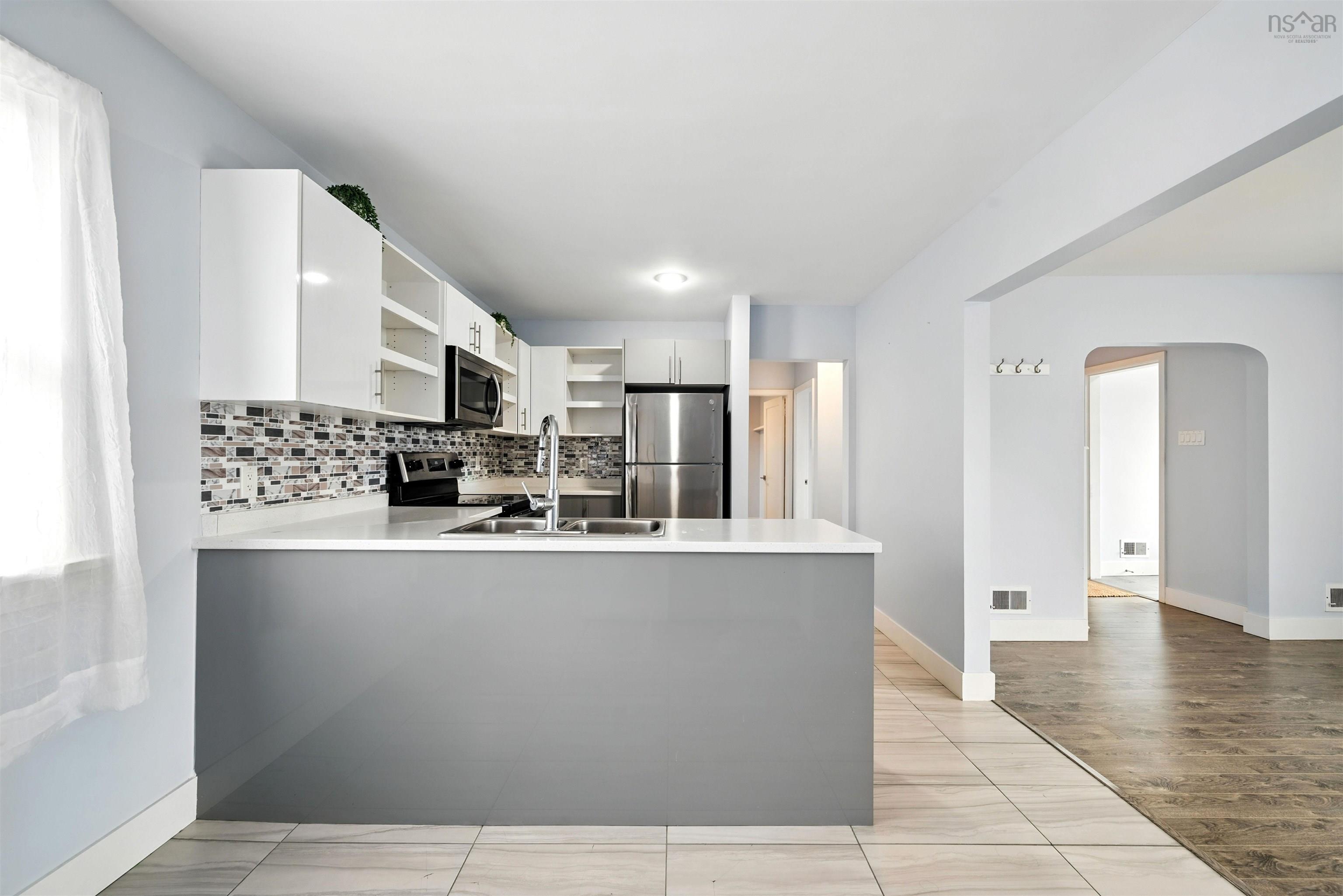 View image 9