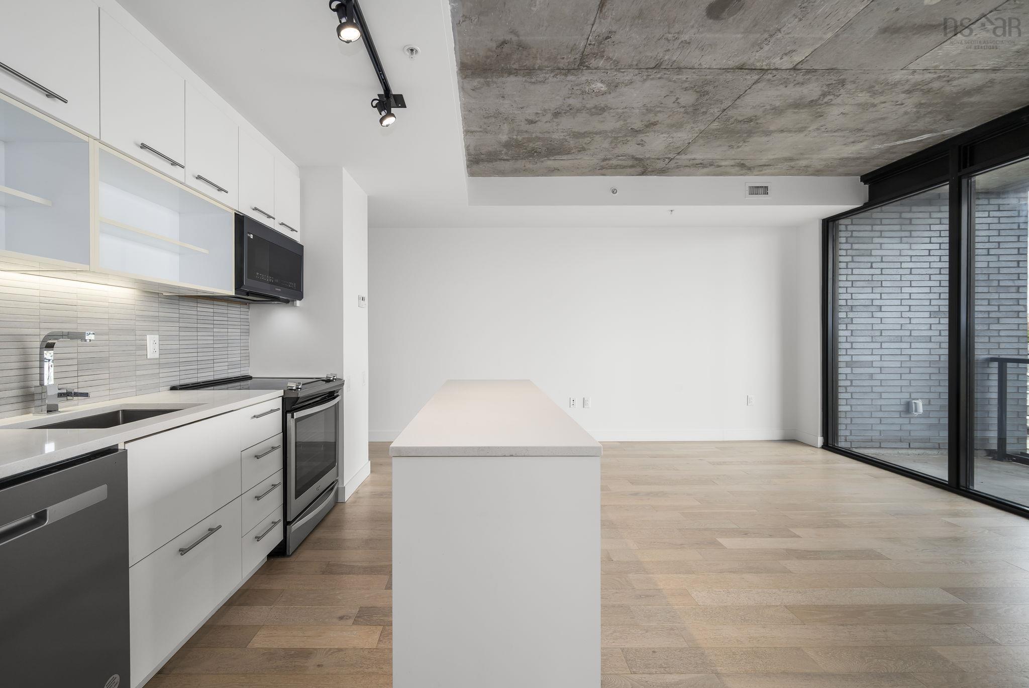 Thumbnail image for 614 1048 Wellington Street MLS<sup>®</sup> 202523055