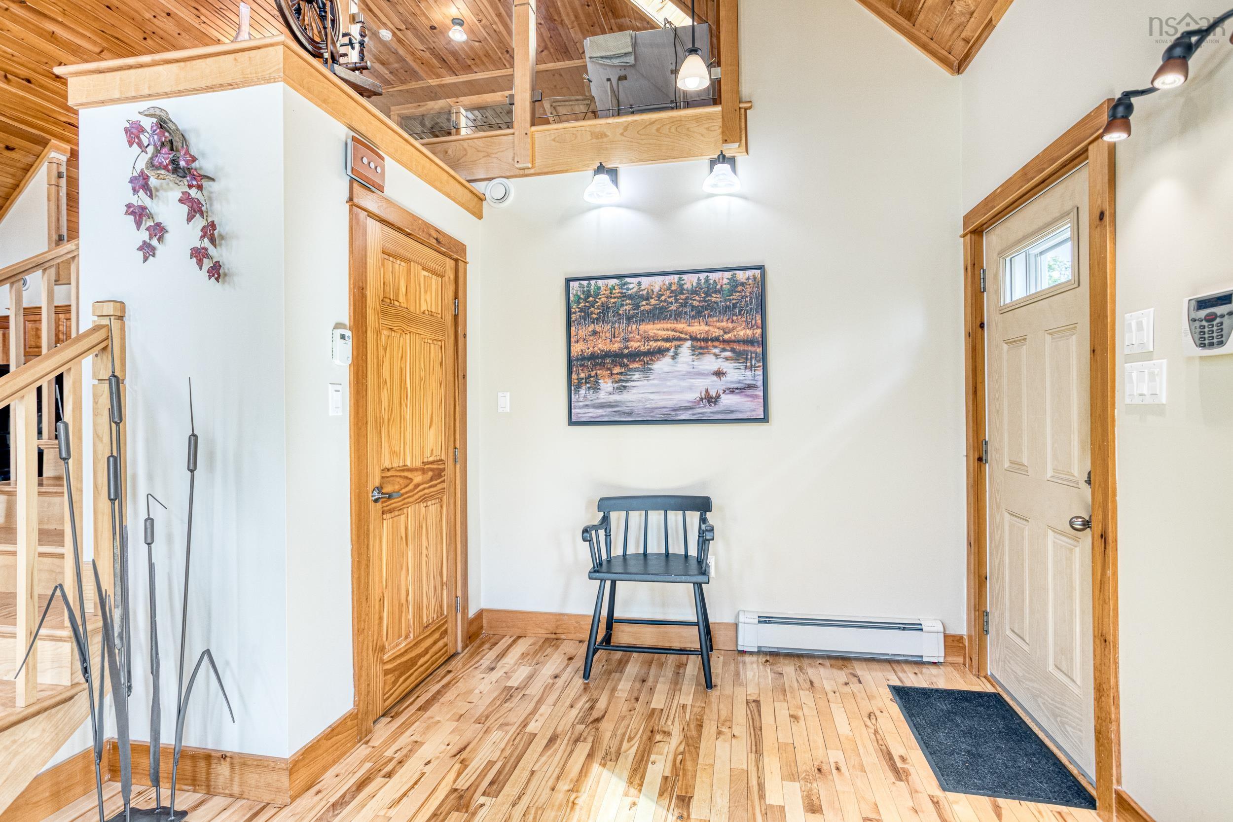 Thumbnail image for 33 Eastern Point Lane MLS<sup>®</sup> 202523576