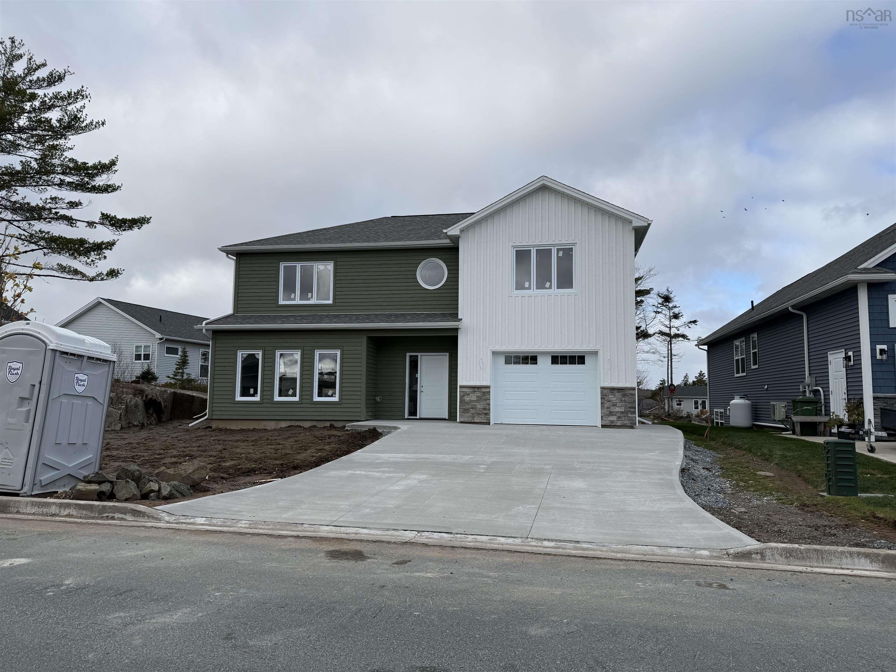 Thumbnail image for 173 Lewis Drive MLS<sup>®</sup> 202524136