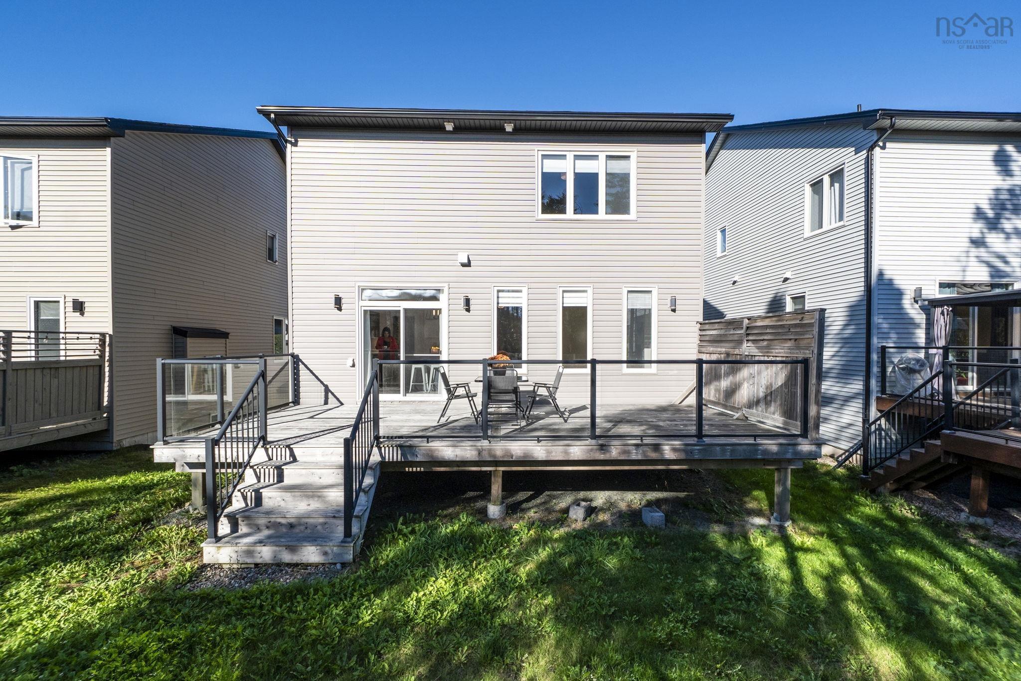 Thumbnail image for 52 Innsbrook Way MLS<sup>®</sup> 202524658