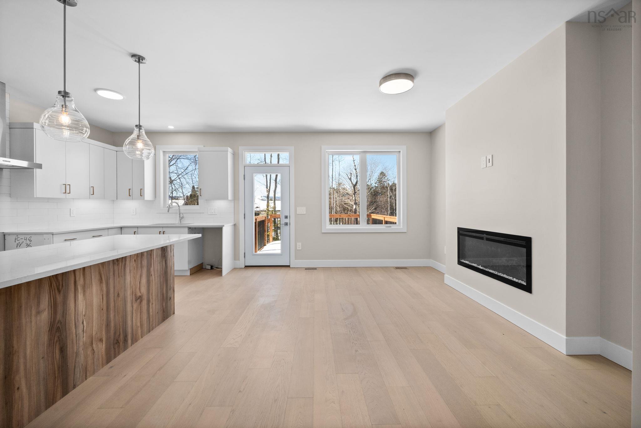 Thumbnail image for PC48 5 Pearlgarden Close MLS<sup>®</sup> 202524978