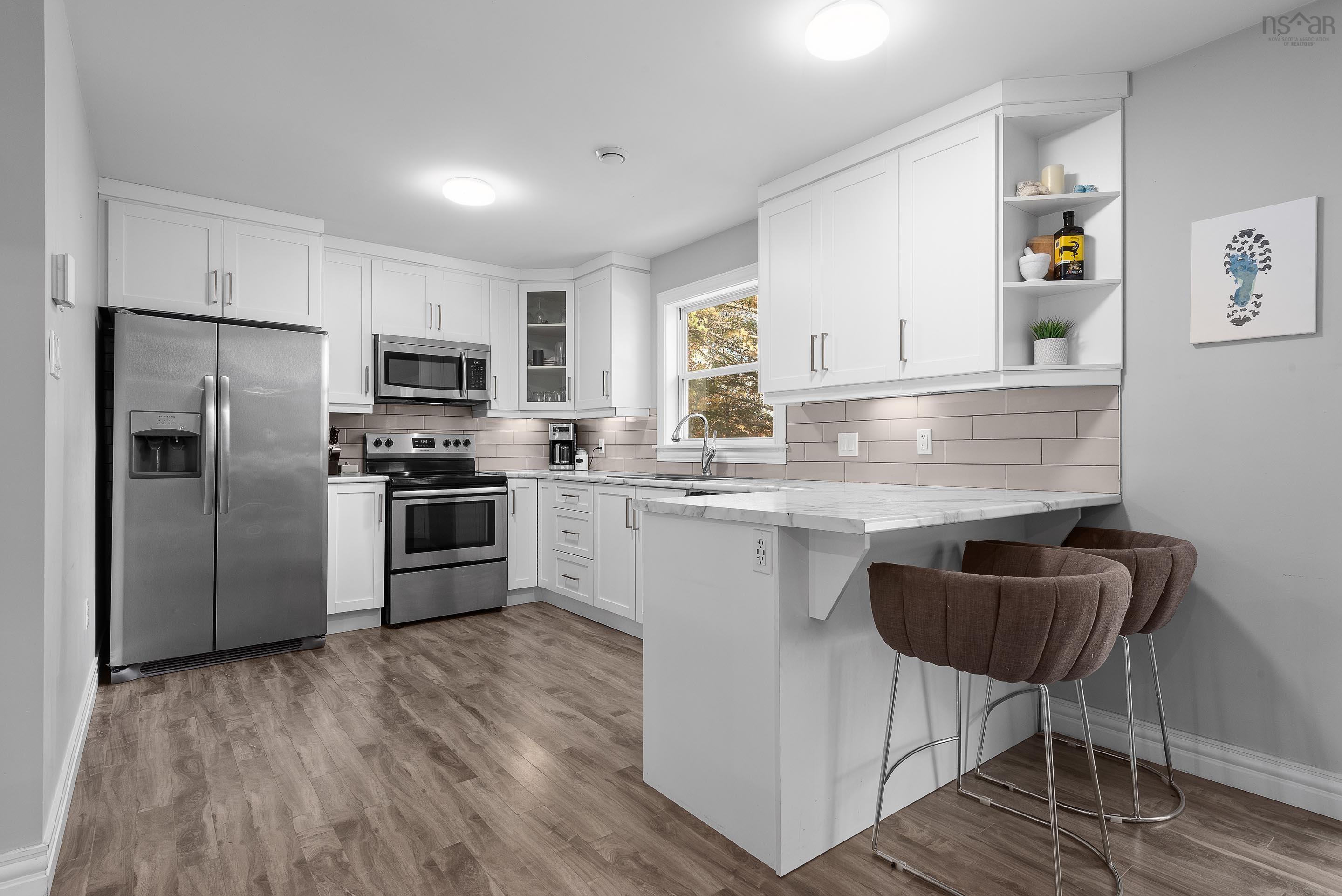 Thumbnail image for 323 Etter Road MLS<sup>®</sup> 202525265