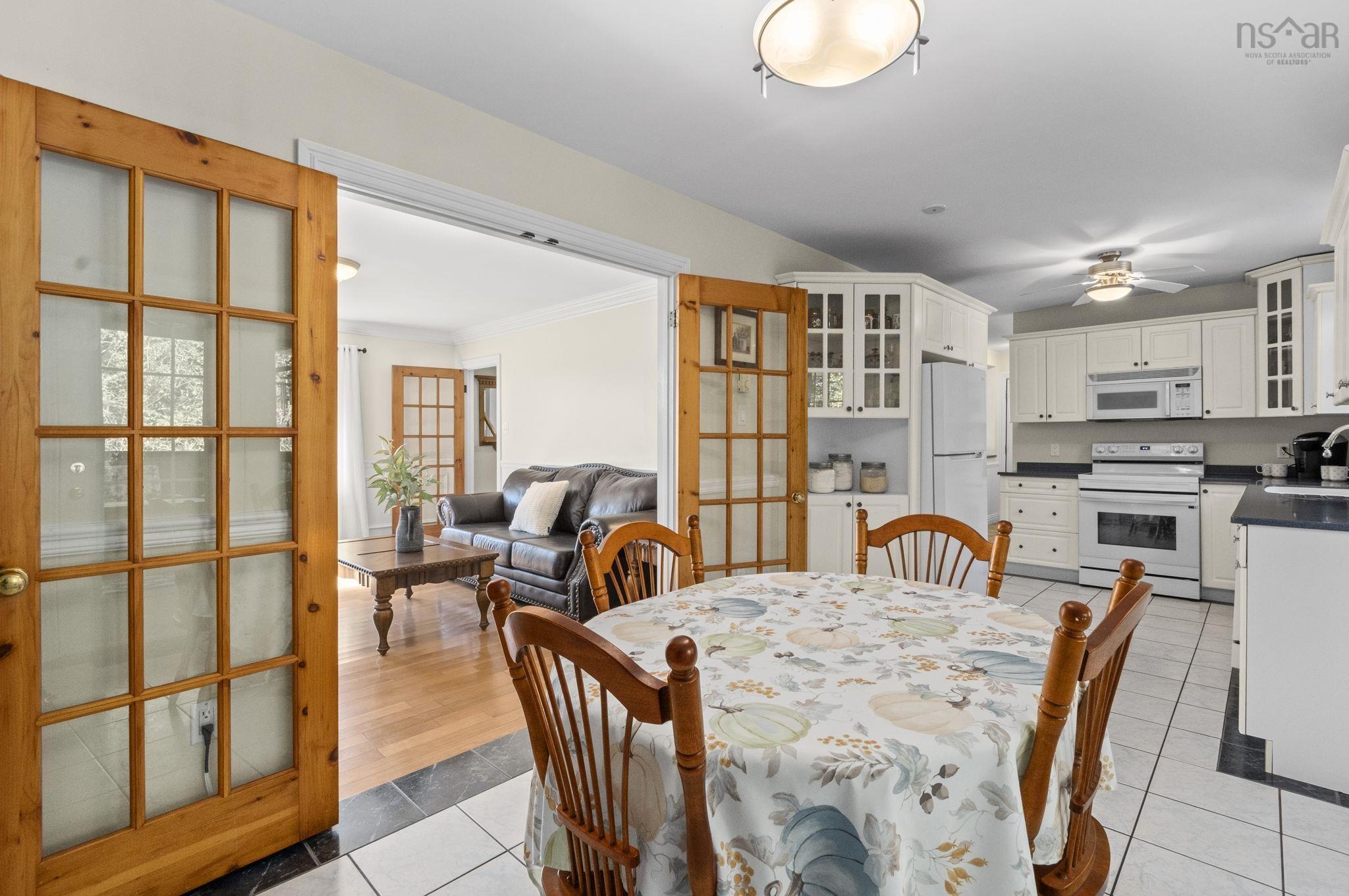 Thumbnail image for 47 Mercury Avenue MLS<sup>®</sup> 202525293