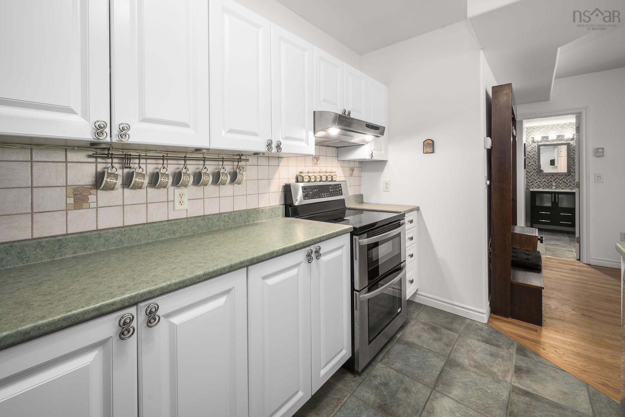 Thumbnail image for 106 99 Waterfront Drive MLS<sup>®</sup> 202525559