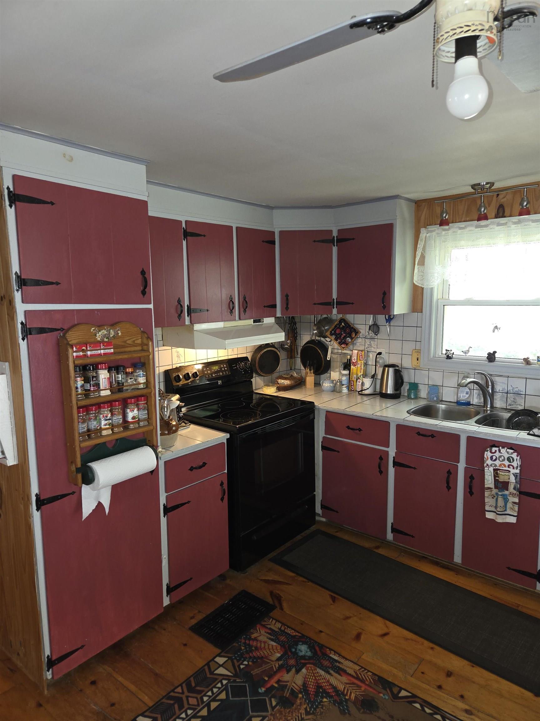 Thumbnail image for 624 Salem Cross Road MLS<sup>®</sup> 202525716