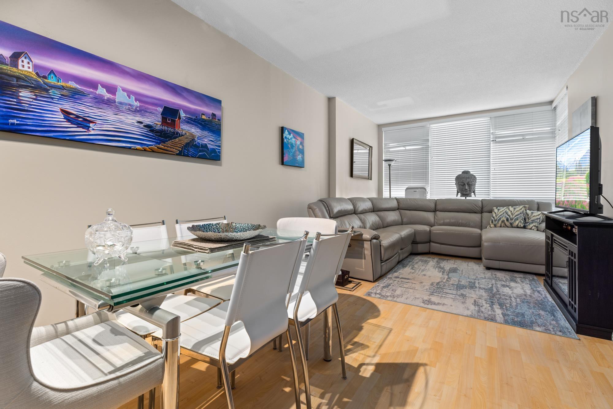 Thumbnail image for 301 6369 Coburg Road MLS<sup>®</sup> 202526082