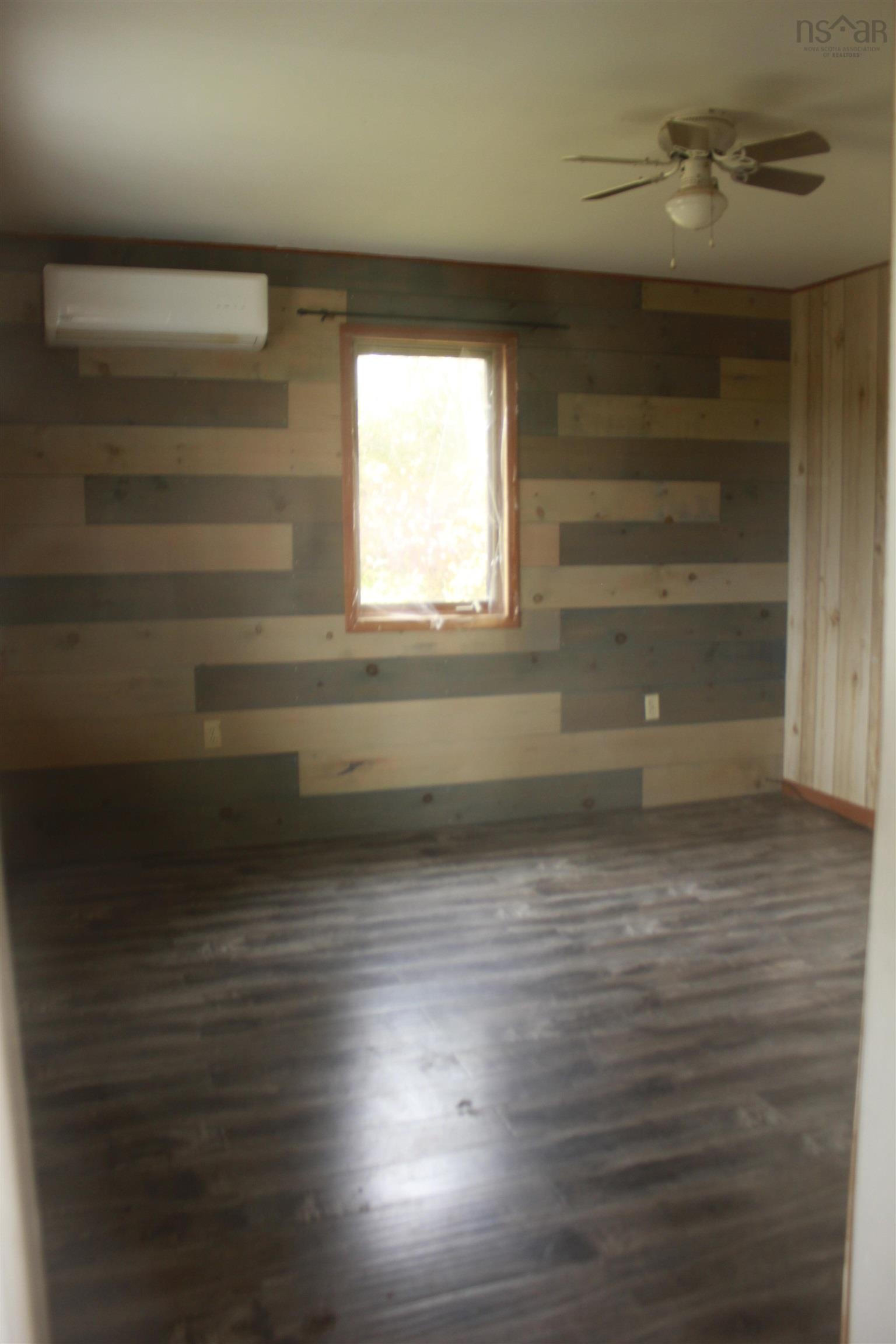 Thumbnail image for 83 Pleasant Valley Road MLS<sup>®</sup> 202526320