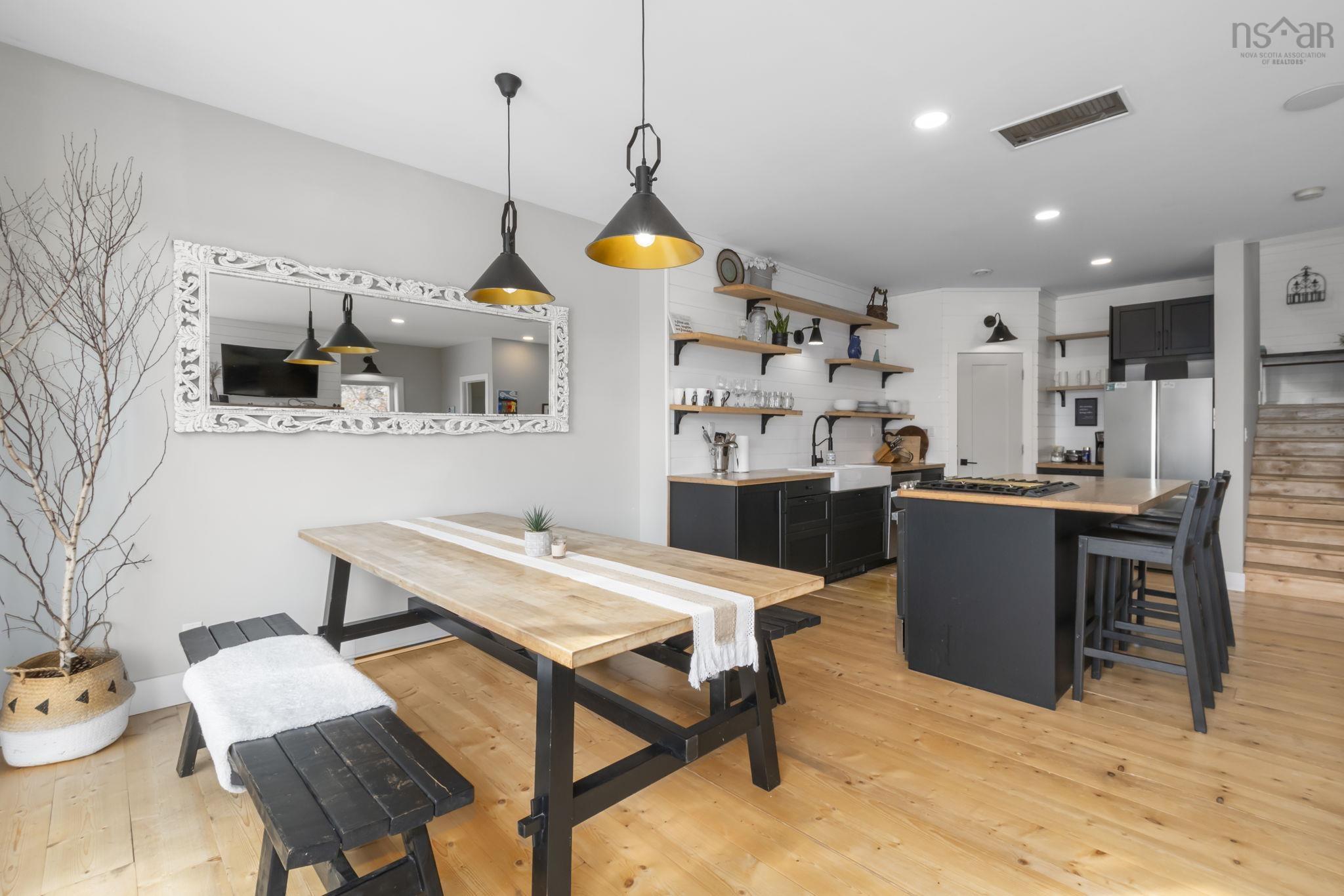 Thumbnail image for 6566 St Margarets Bay Road MLS<sup>®</sup> 202526433