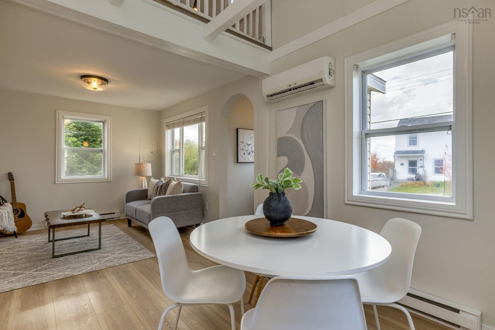 Thumbnail image for 92 Withrod Drive MLS<sup>®</sup> 202526528