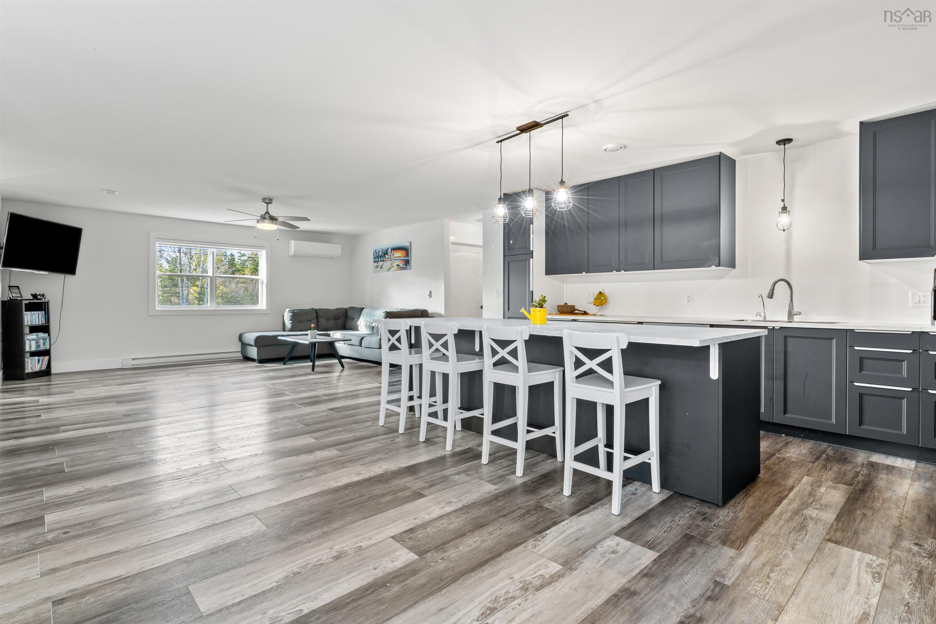 Thumbnail image for 215 Grono Road MLS<sup>®</sup> 202527325