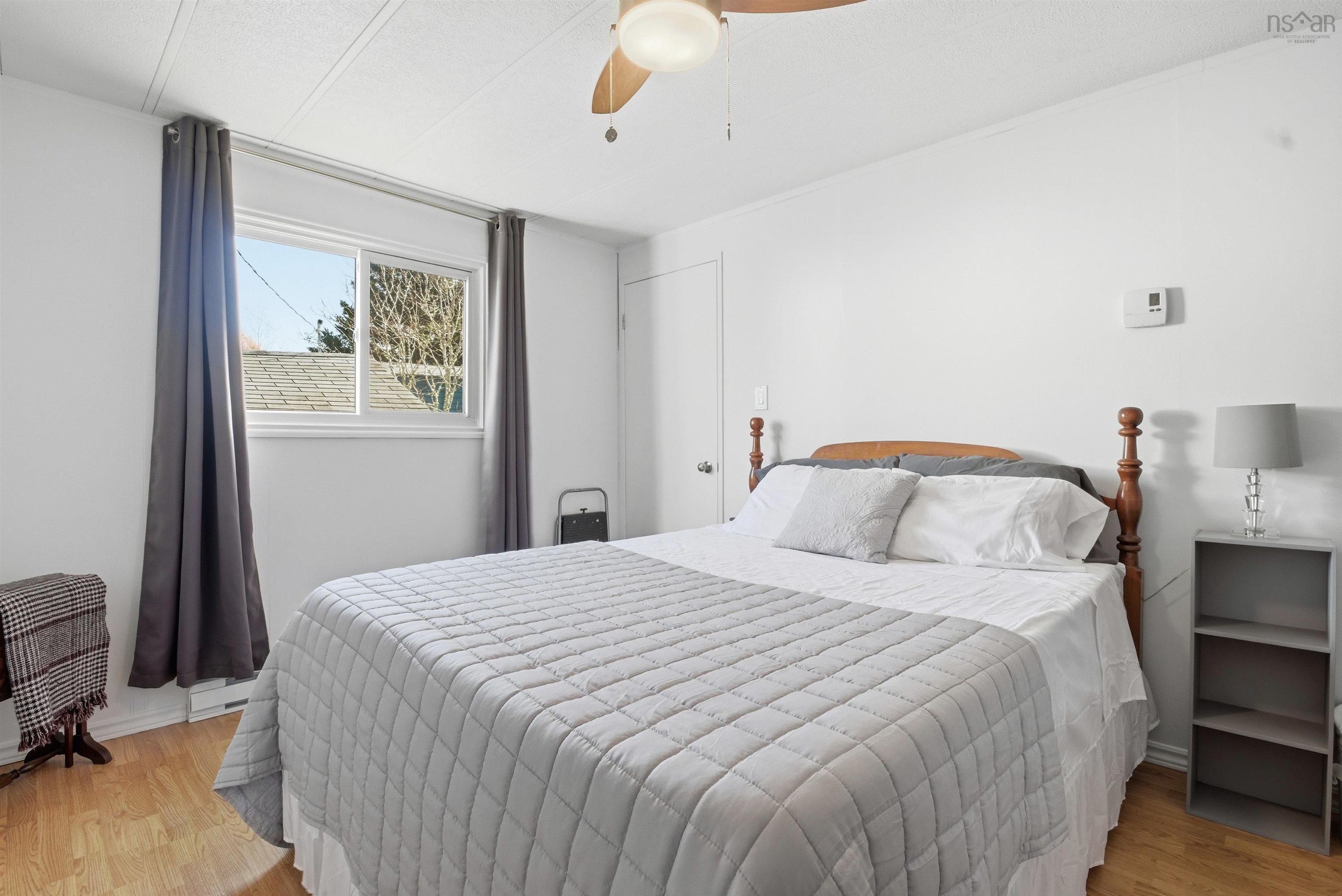 Thumbnail image for 29 Brook Crescent MLS<sup>®</sup> 202527650