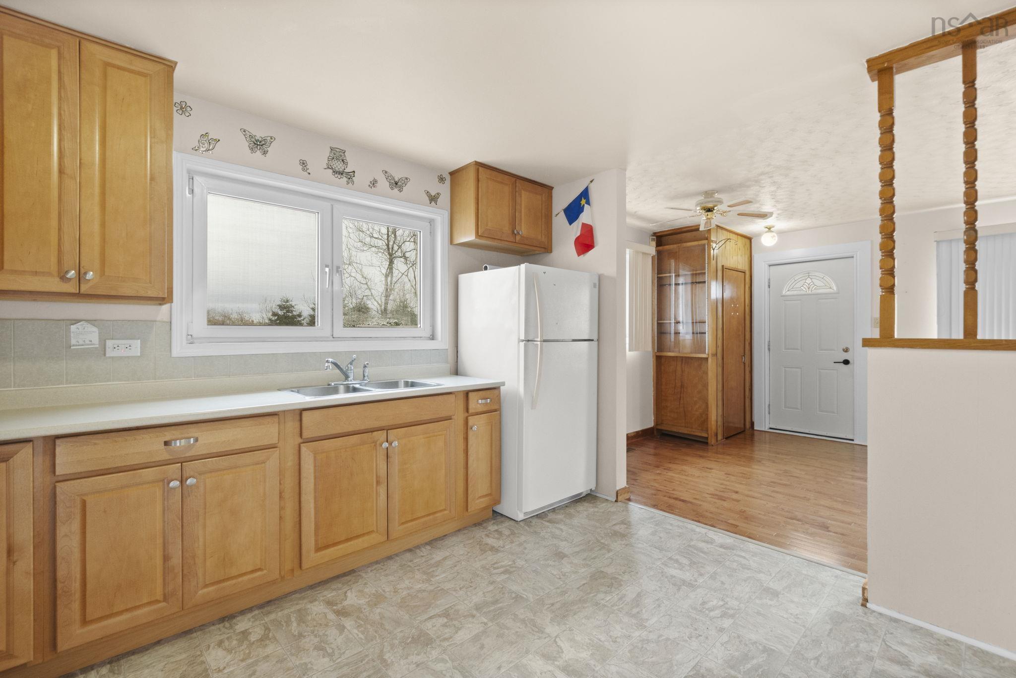 Thumbnail image for 143 Caledonia Road MLS<sup>®</sup> 202528032