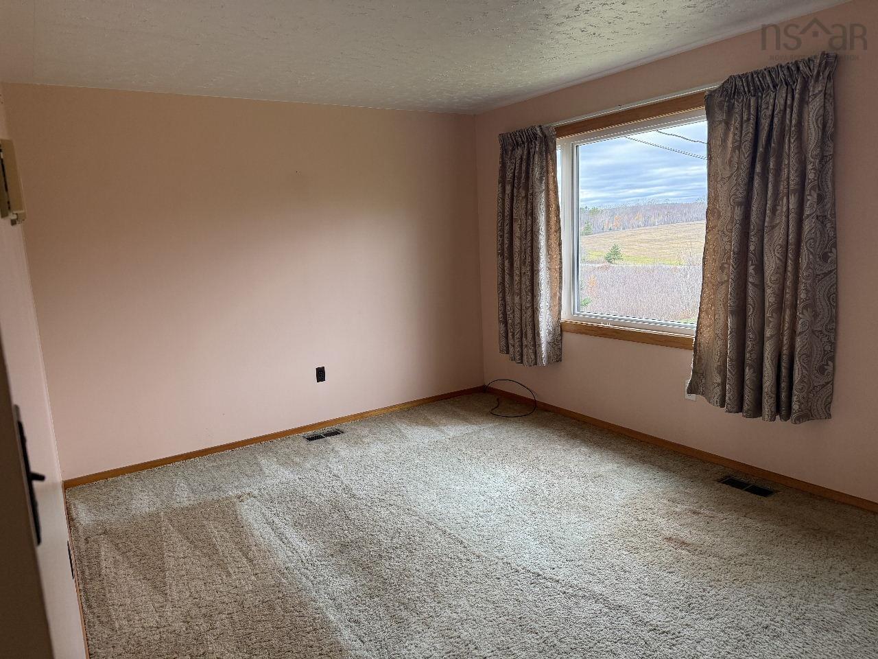 Thumbnail image for 3824 357 Highway MLS<sup>®</sup> 202528095