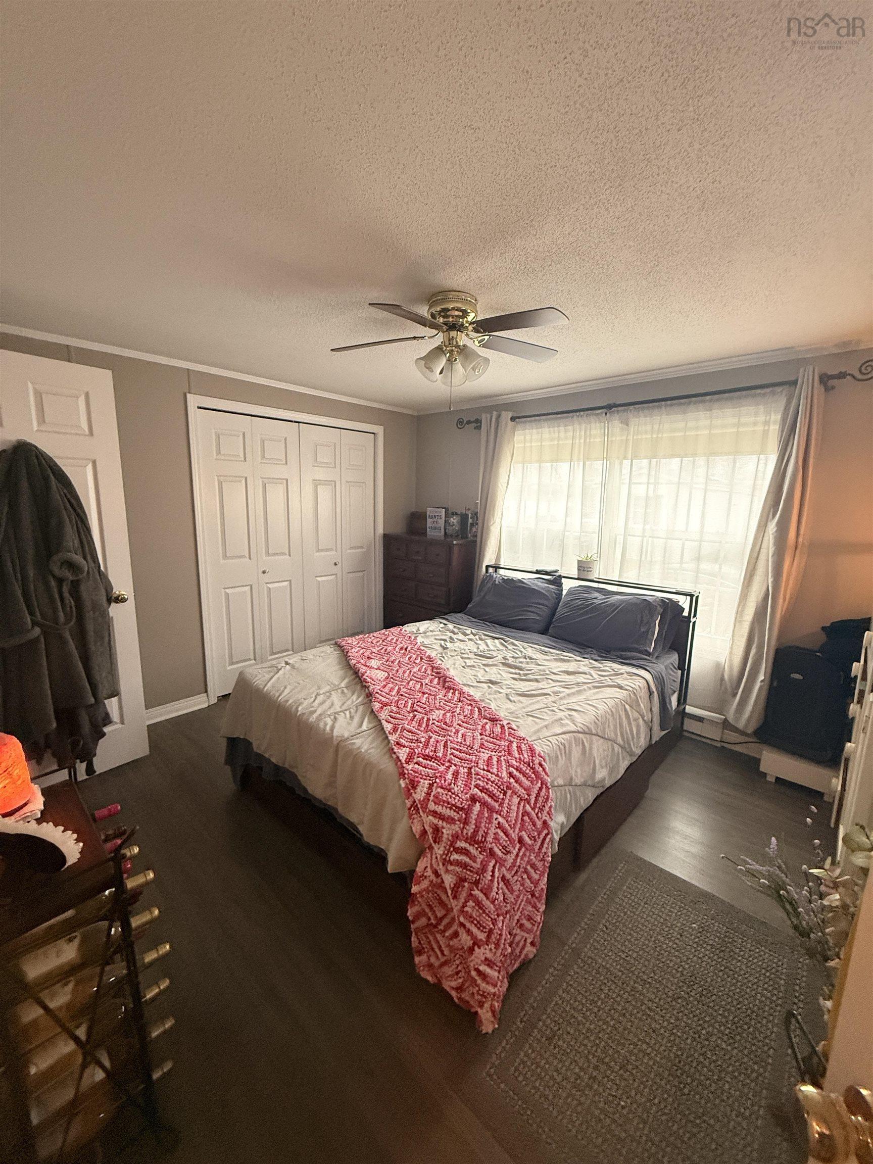 Thumbnail image for 24 Third Street MLS<sup>®</sup> 202528129