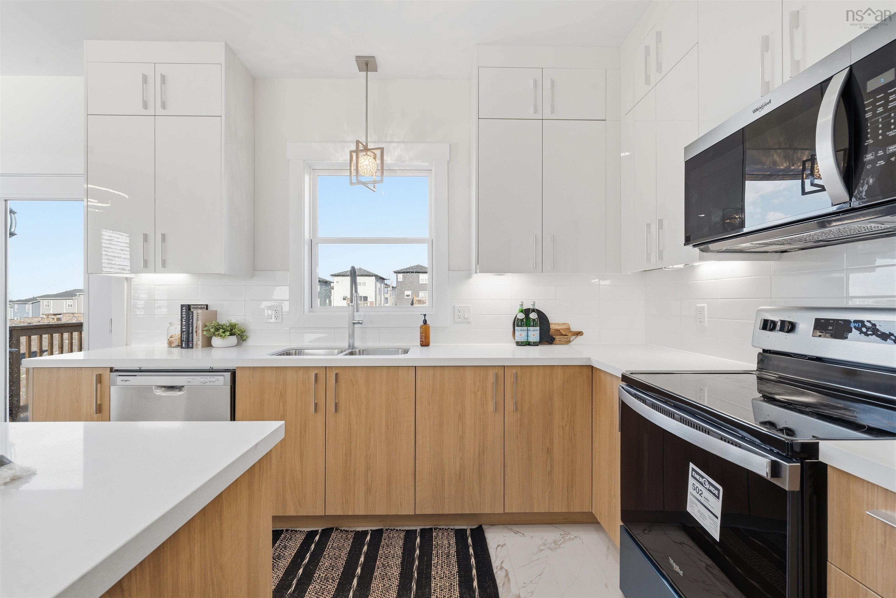 Thumbnail image for 21 Zeppelin Crescent MLS<sup>®</sup> 202528710