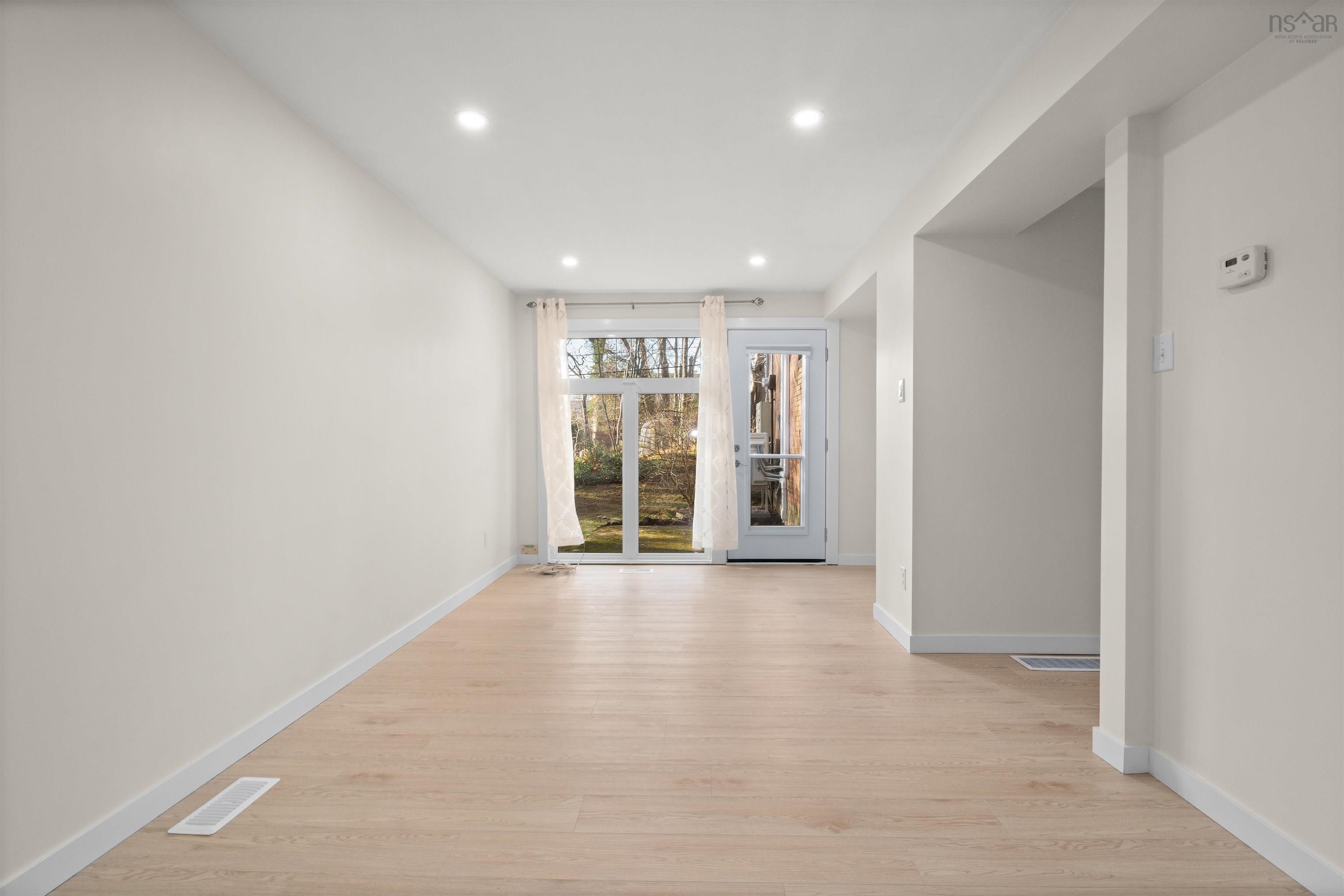 Thumbnail image for 3 Garden Court Terrace MLS<sup>®</sup> 202528714