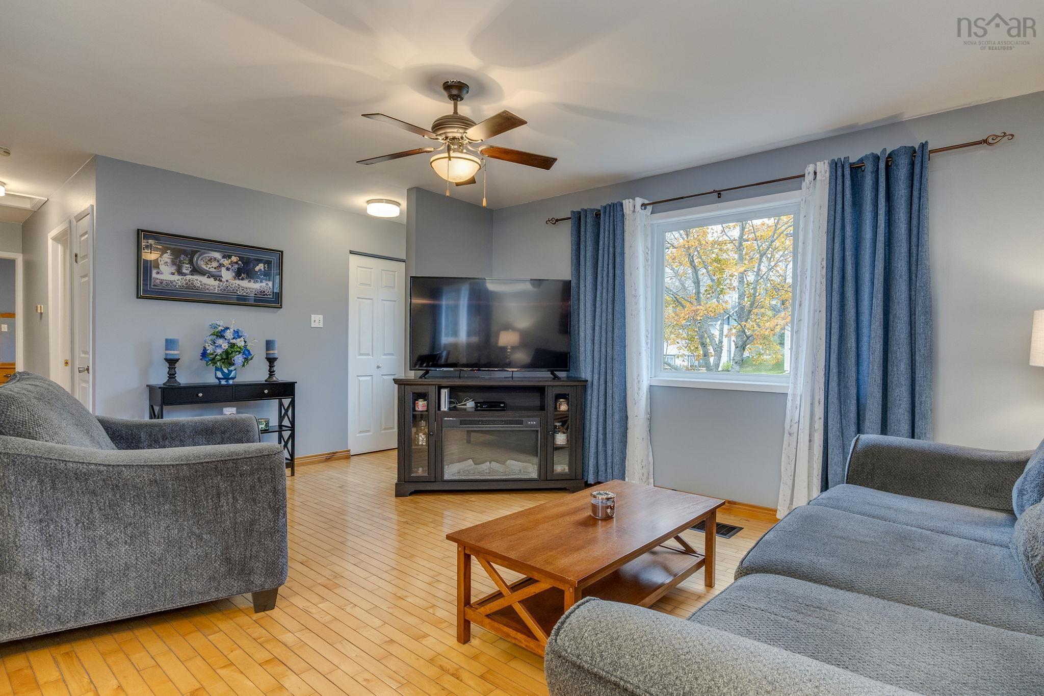 Thumbnail image for 85 Poplar Drive MLS<sup>®</sup> 202528875