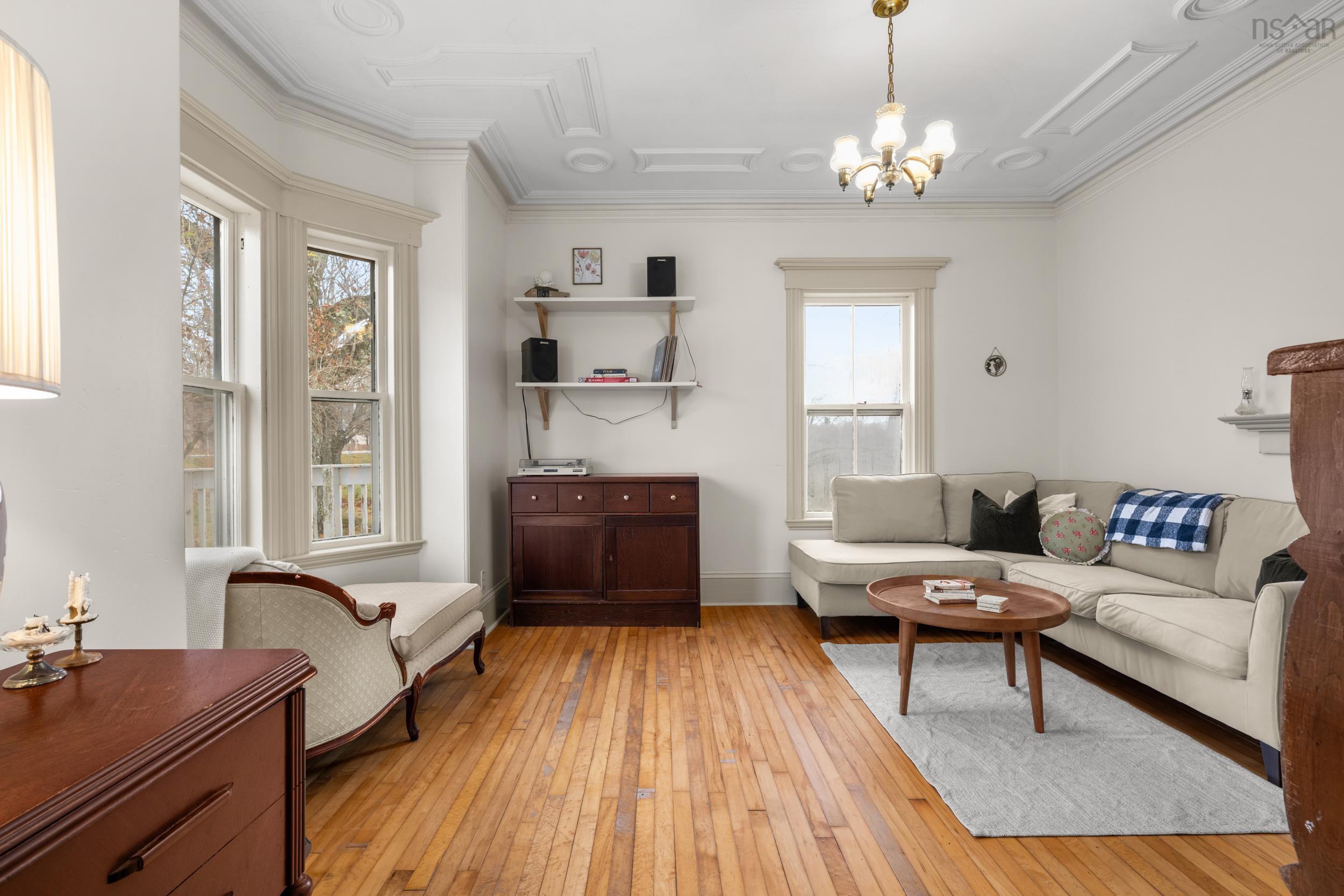 Thumbnail image for 4617 Highway 215 MLS<sup>®</sup> 202528971