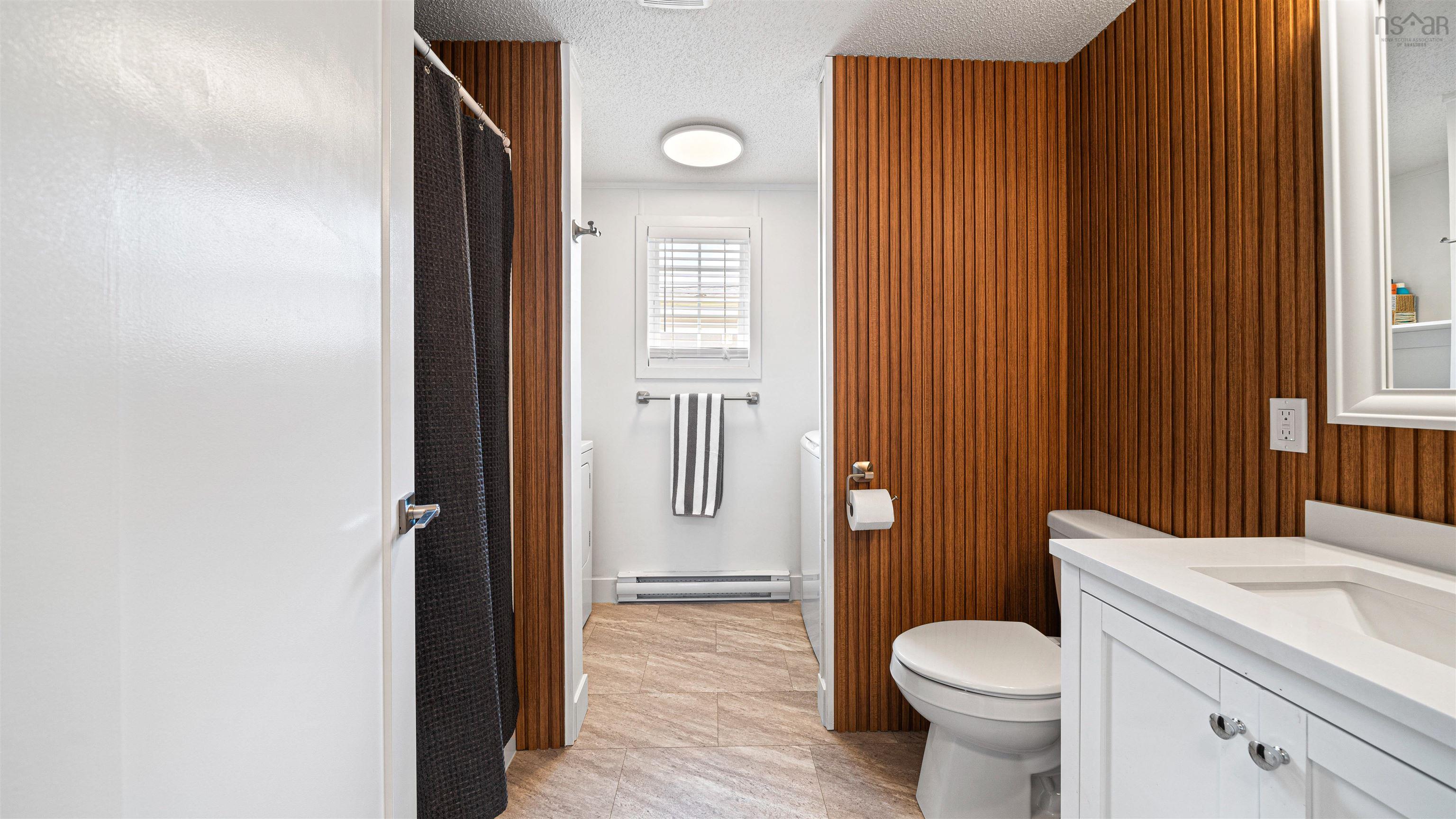 Thumbnail image for 10 Bellwood Drive MLS<sup>®</sup> 202529123