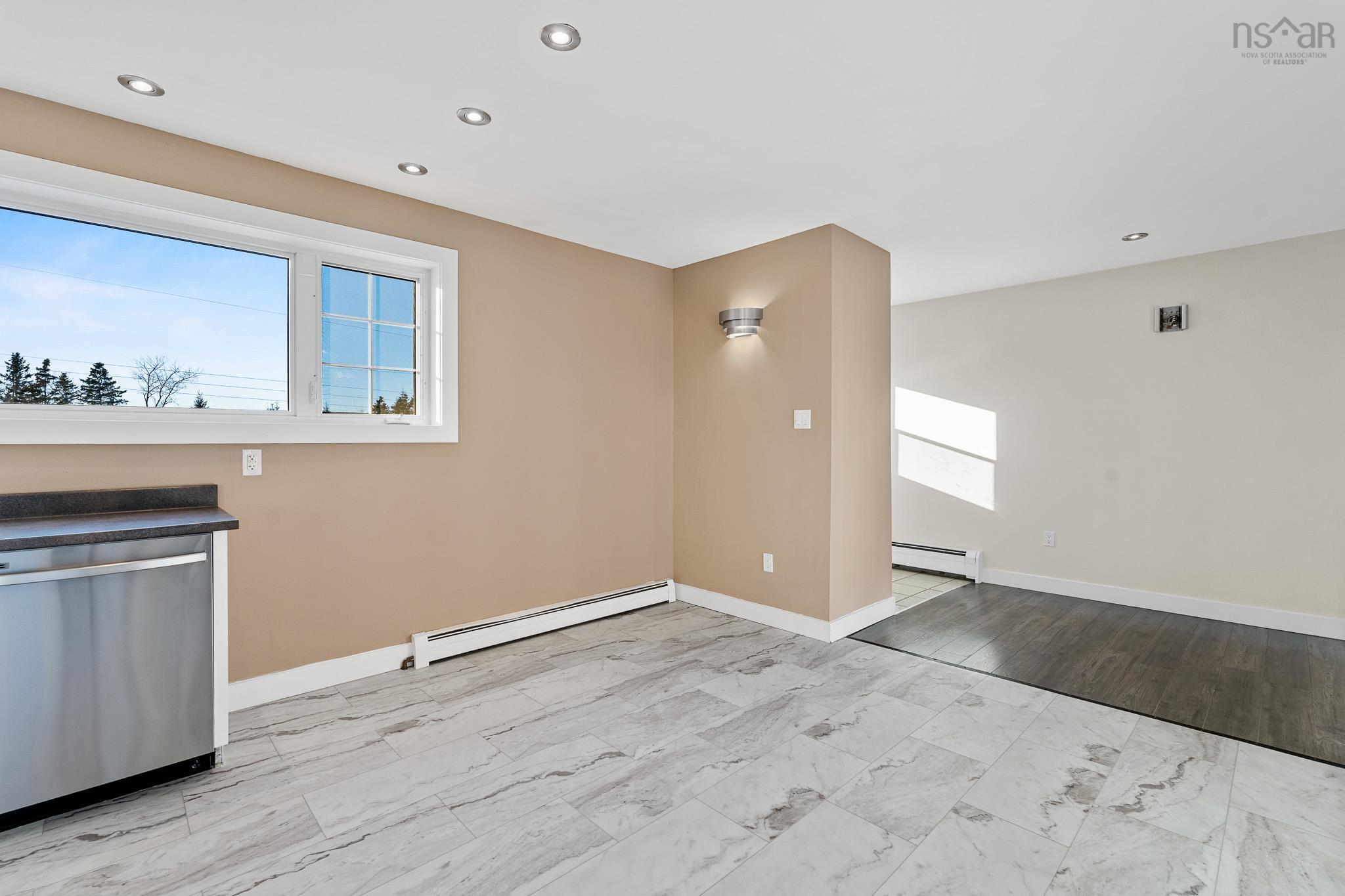 Thumbnail image for 44 Lahey Drive MLS<sup>®</sup> 202529145