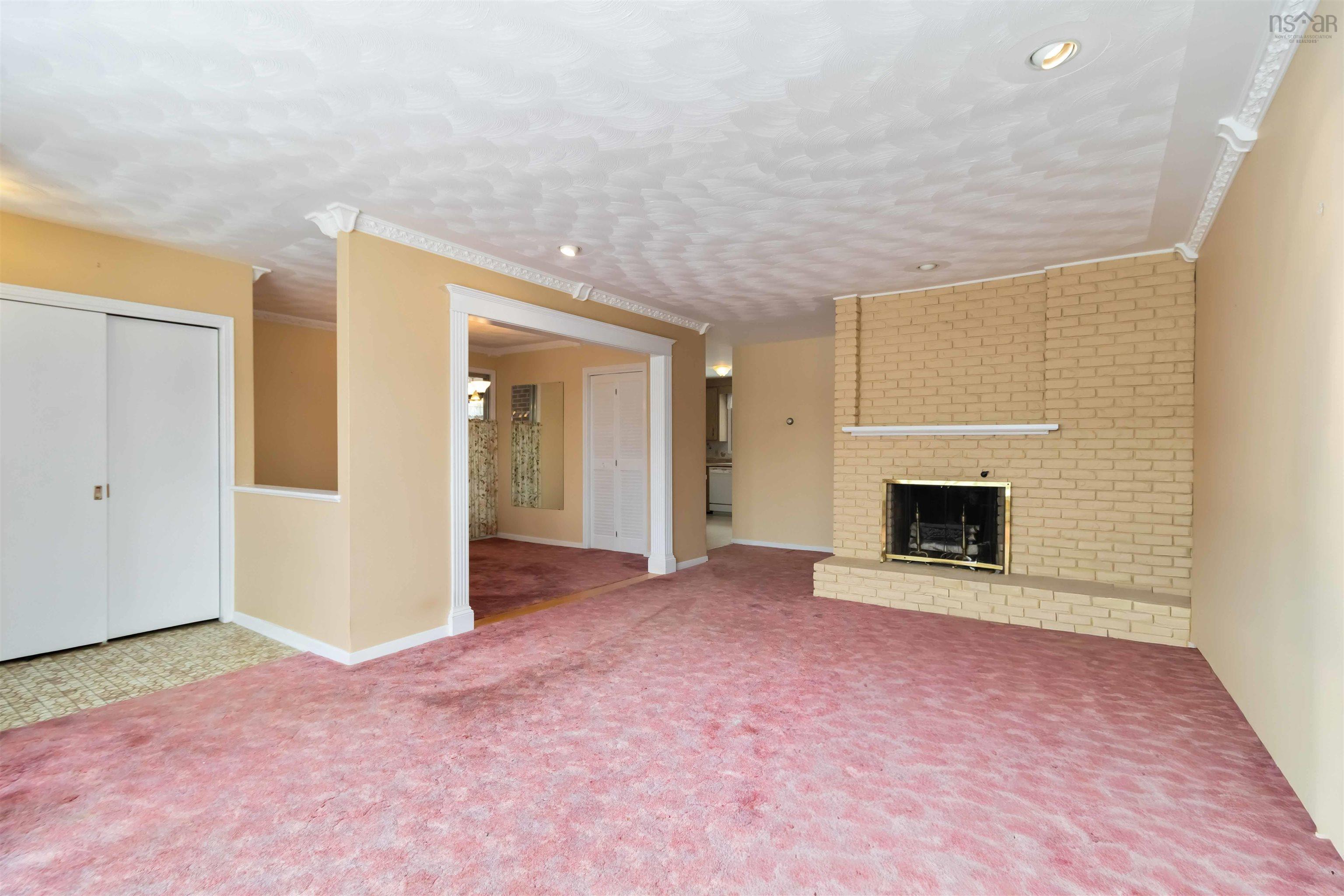 Thumbnail image for 71 Woodward Crescent MLS<sup>®</sup> 202529277