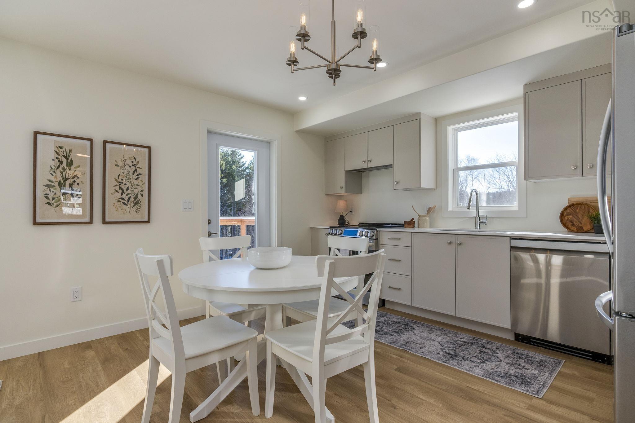 Thumbnail image for DA-55 185 Darner Drive MLS<sup>®</sup> 202529290