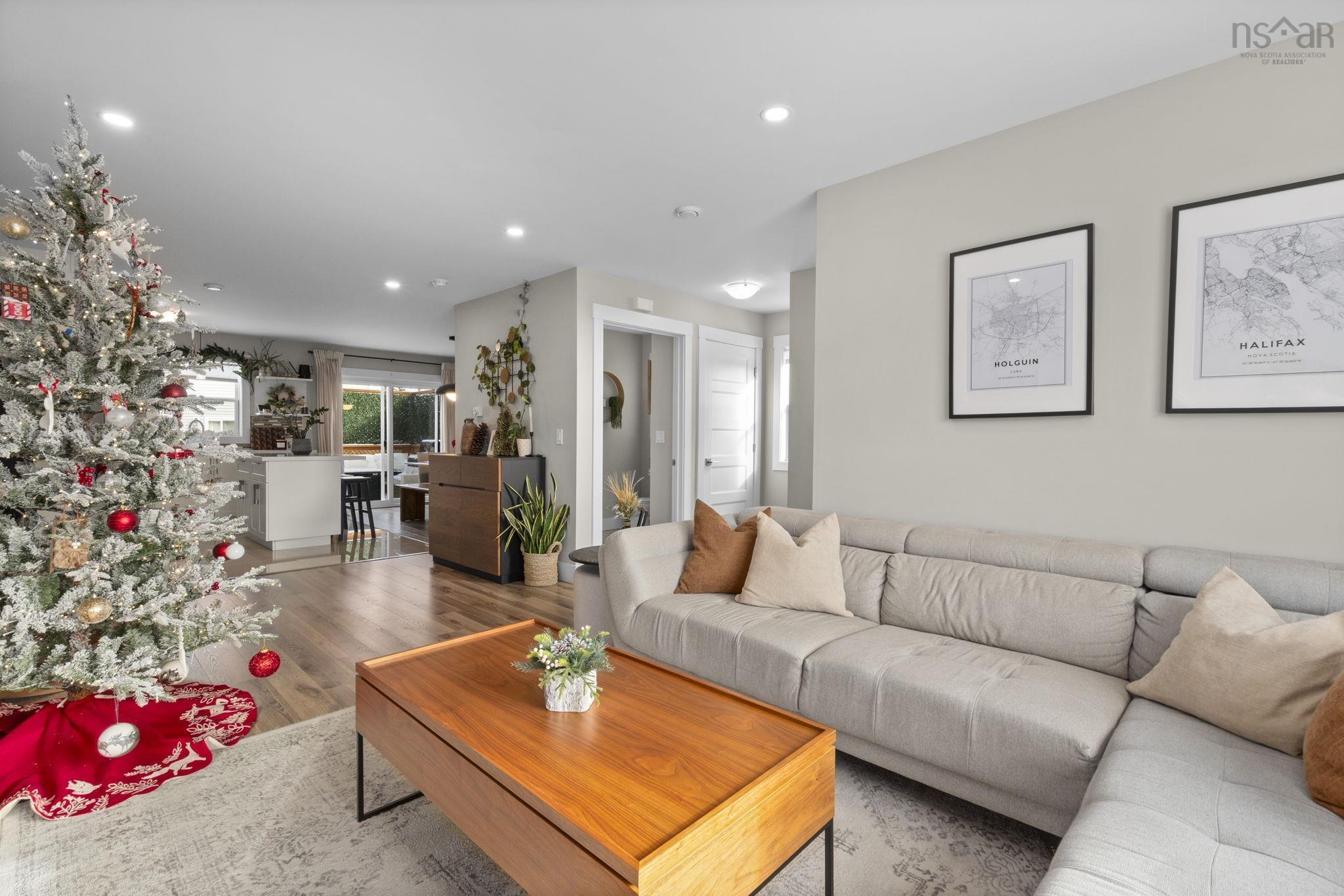 Thumbnail image for 15 Gala Court MLS<sup>®</sup> 202529349