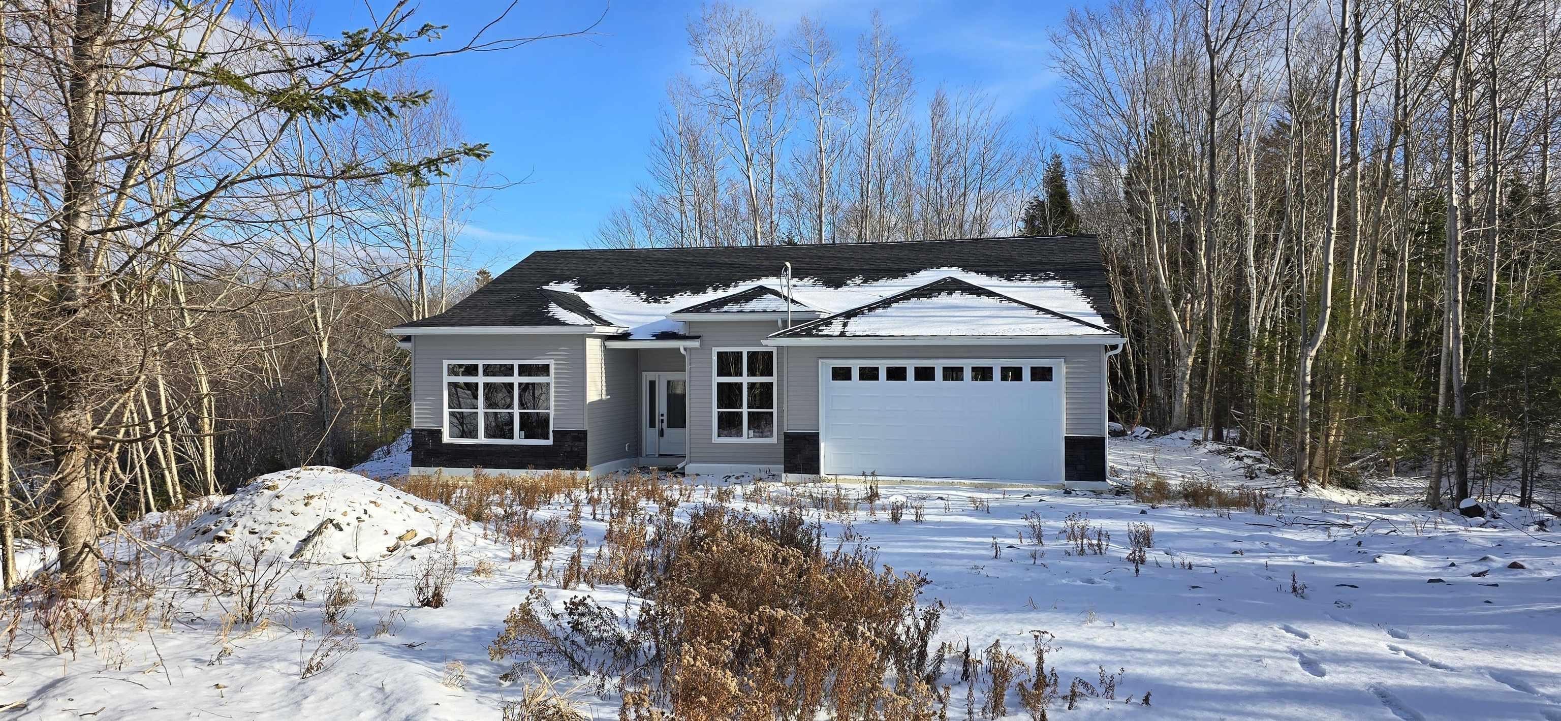 Thumbnail image for 570 Glen Arbour Way MLS<sup>®</sup> 202529424