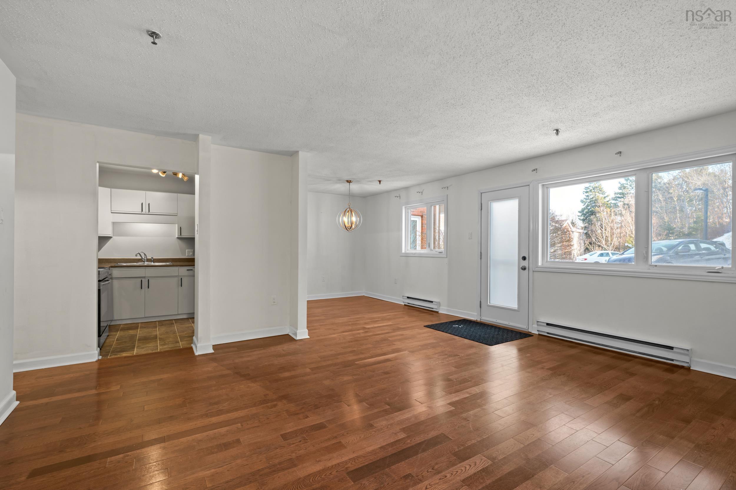 Thumbnail image for 106 126 Farnham Gate Road MLS<sup>®</sup> 202529506