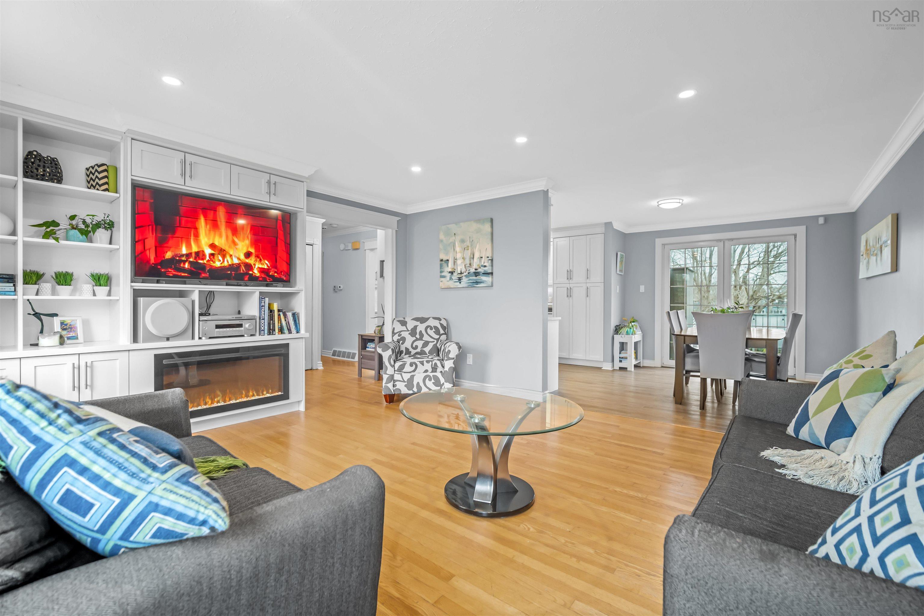 Thumbnail image for 105 Flamingo Drive MLS<sup>®</sup> 202529534