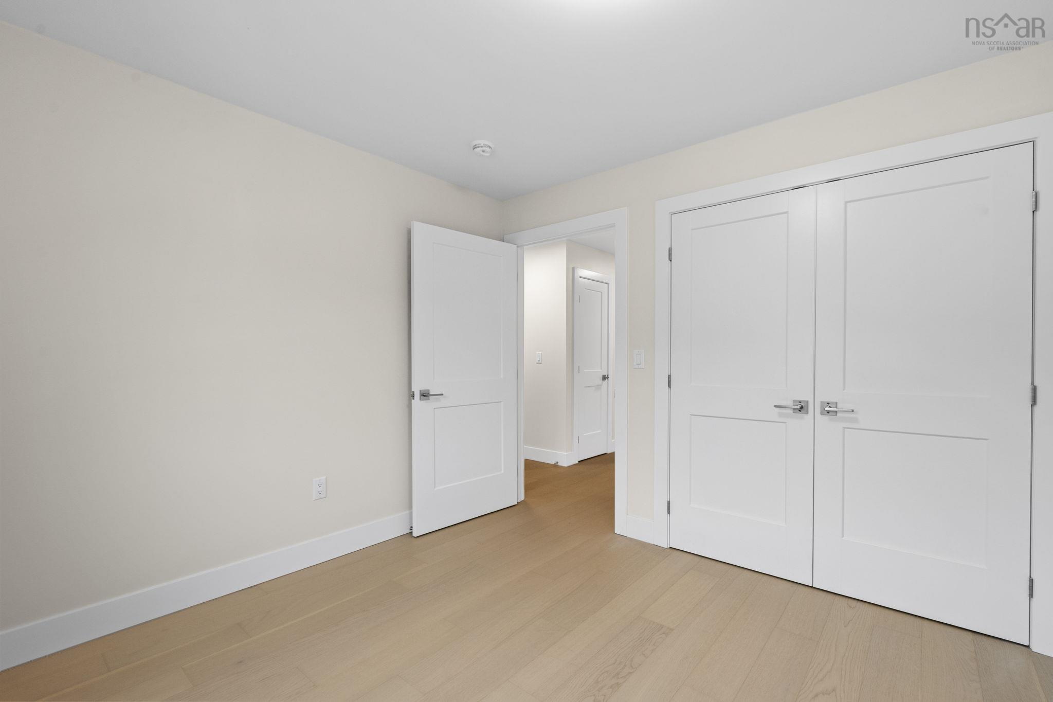 View image 18