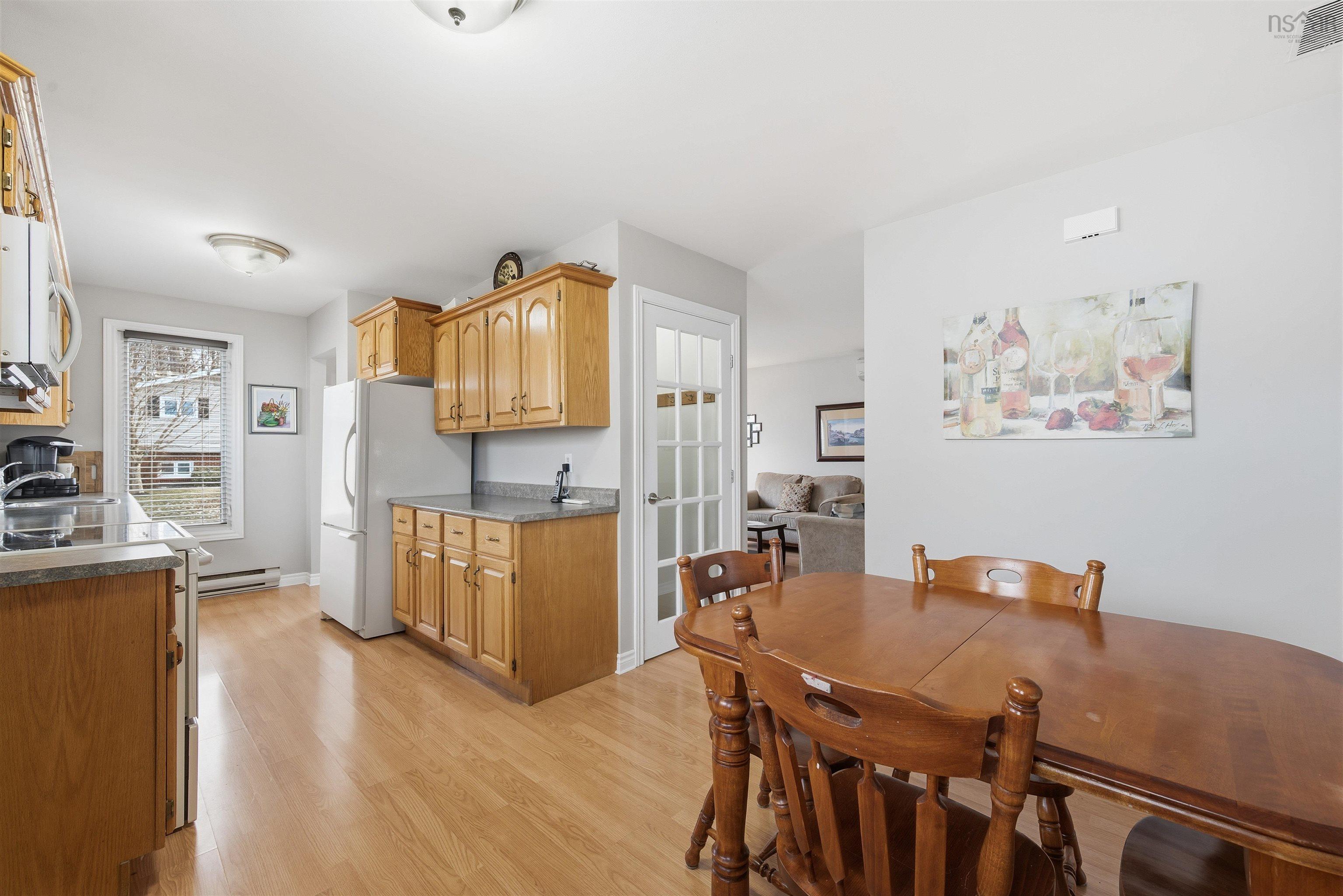 Thumbnail image for 54 Quaker Crescent MLS<sup>®</sup> 202600228