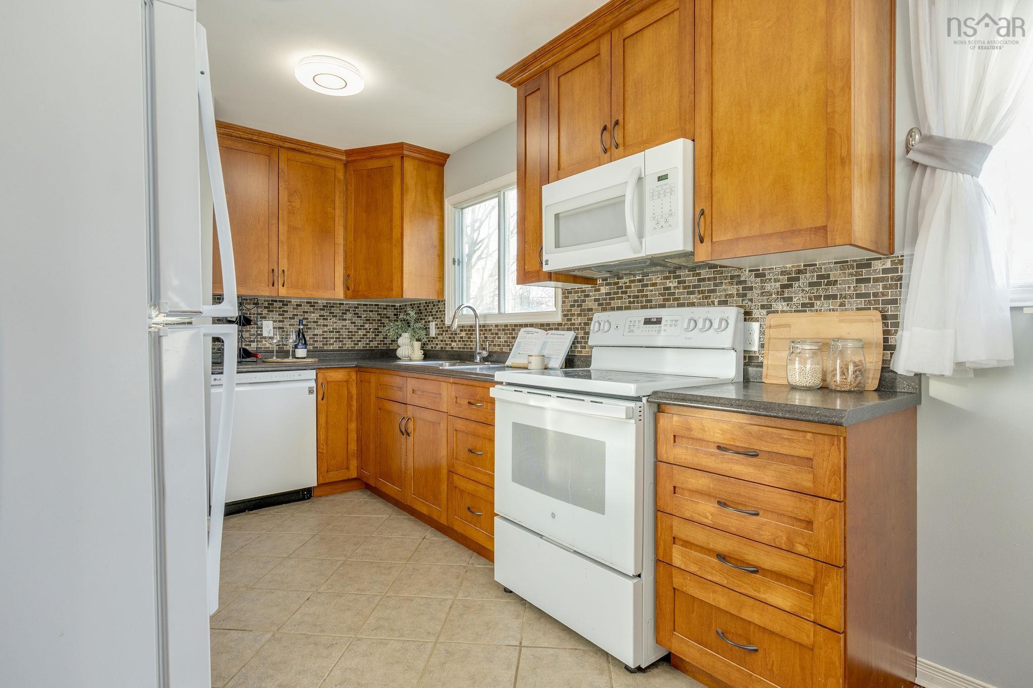 Thumbnail image for 74 Circassion Drive MLS<sup>®</sup> 202600290