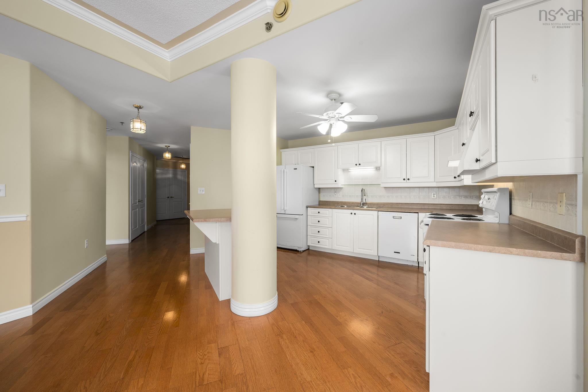 Thumbnail image for 402 114 Regency Park Drive MLS<sup>®</sup> 202600381