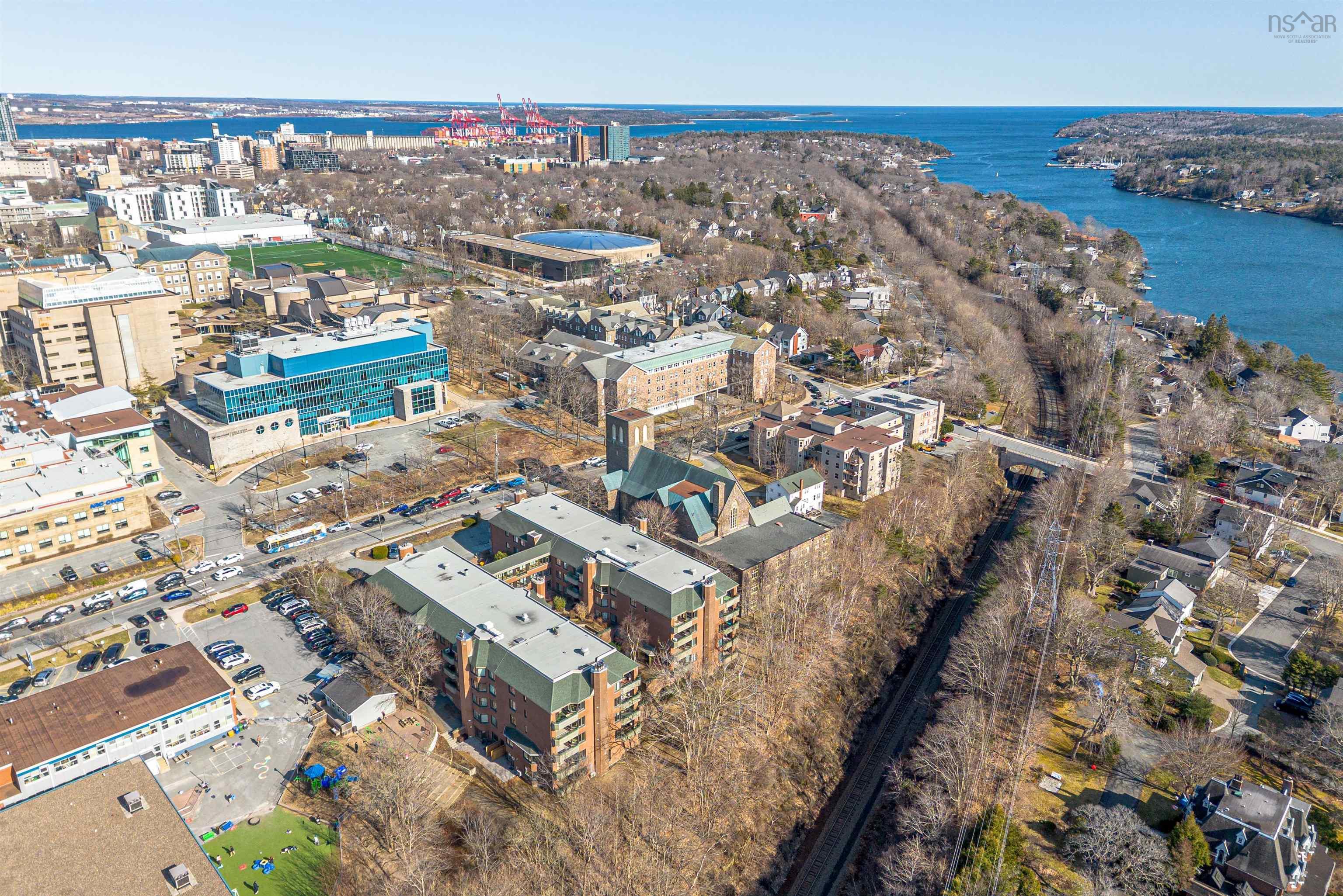 Thumbnail image for 112 1350 Oxford Street MLS<sup>®</sup> 202600386