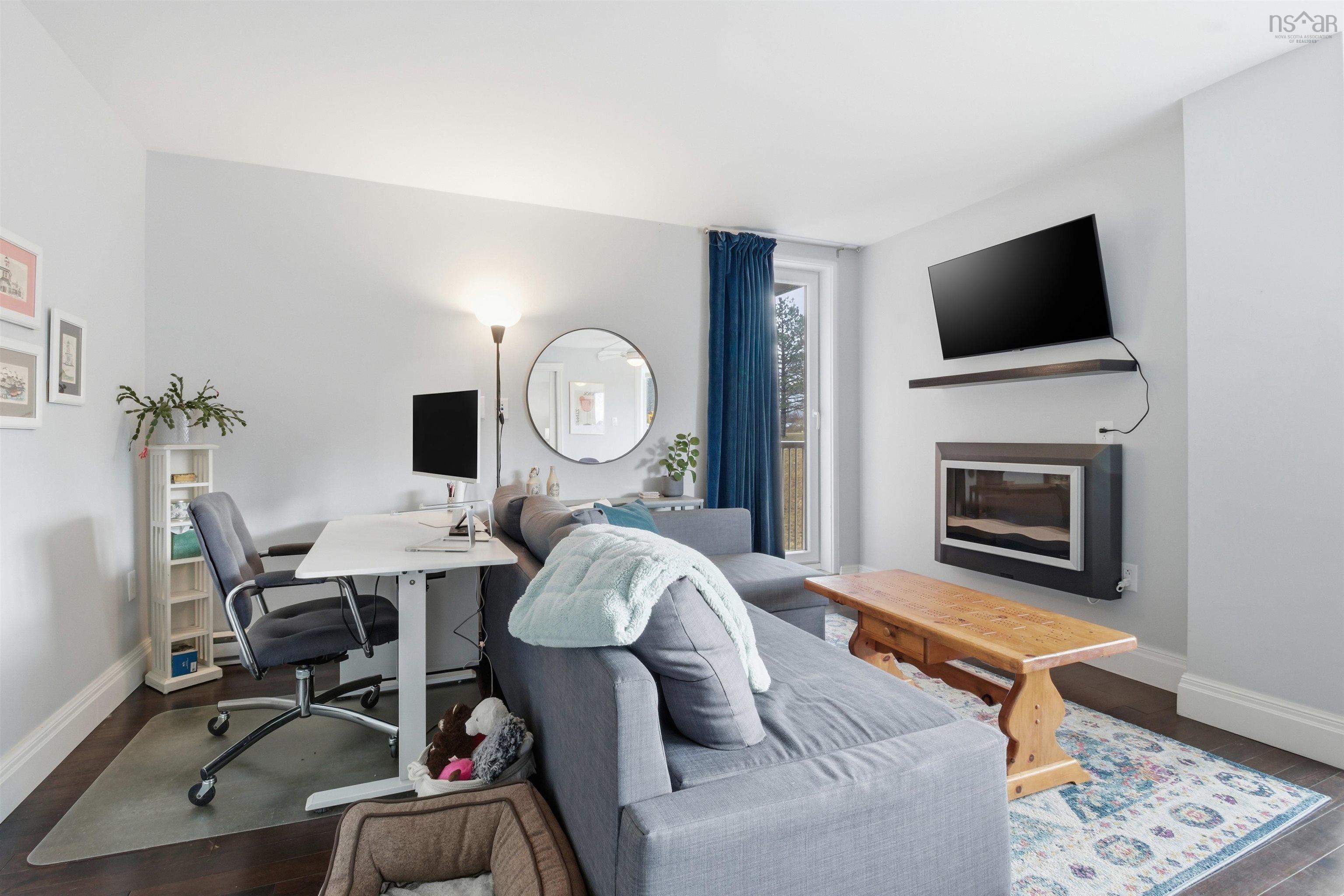 Thumbnail image for 123 45 Vimy Avenue MLS<sup>®</sup> 202600589