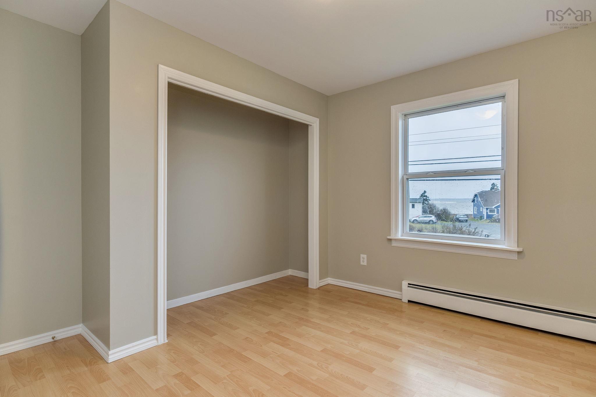 Thumbnail image for 1992 Shore Road MLS<sup>®</sup> 202600840