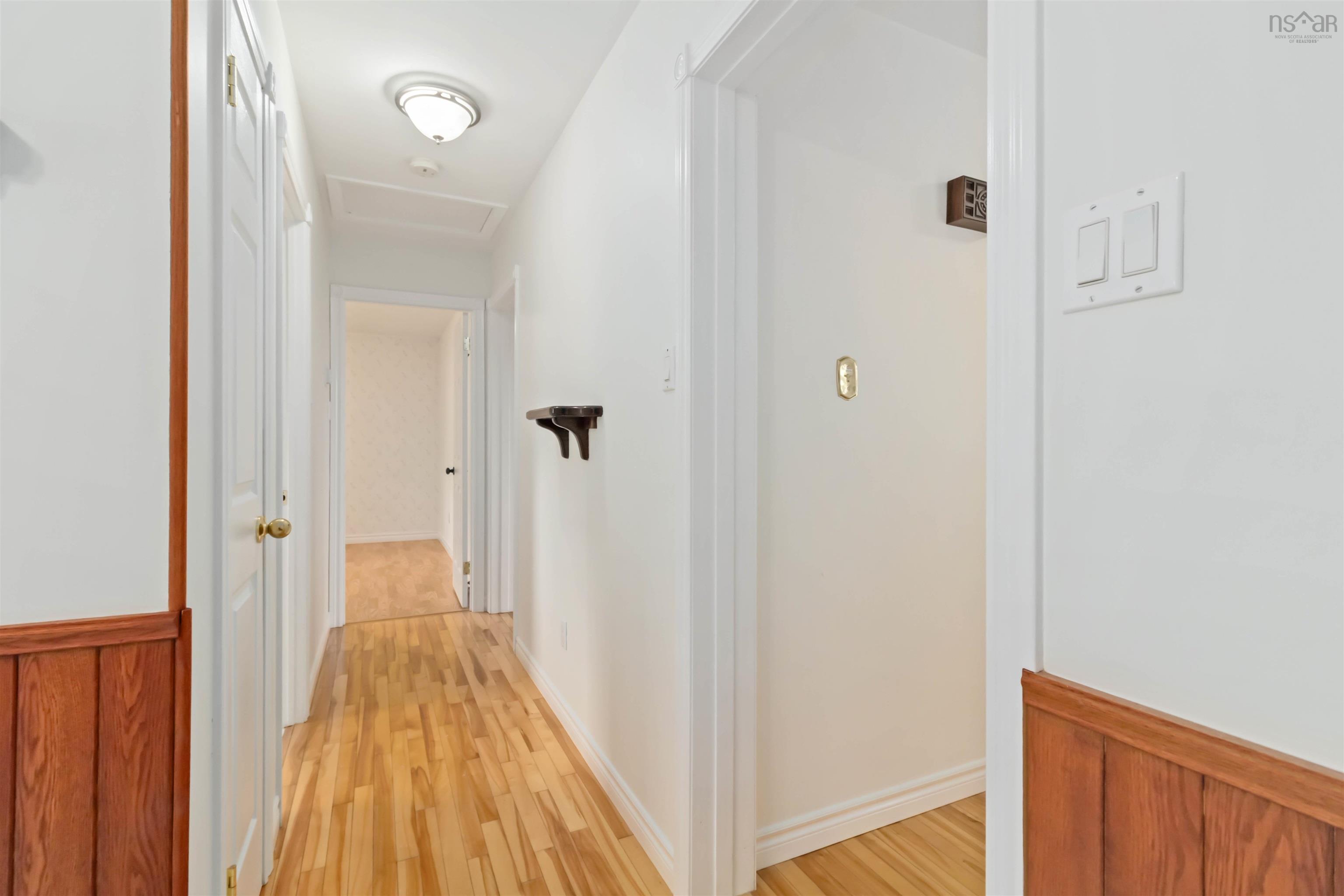 Thumbnail image for 5 Main Street MLS<sup>®</sup> 202600918