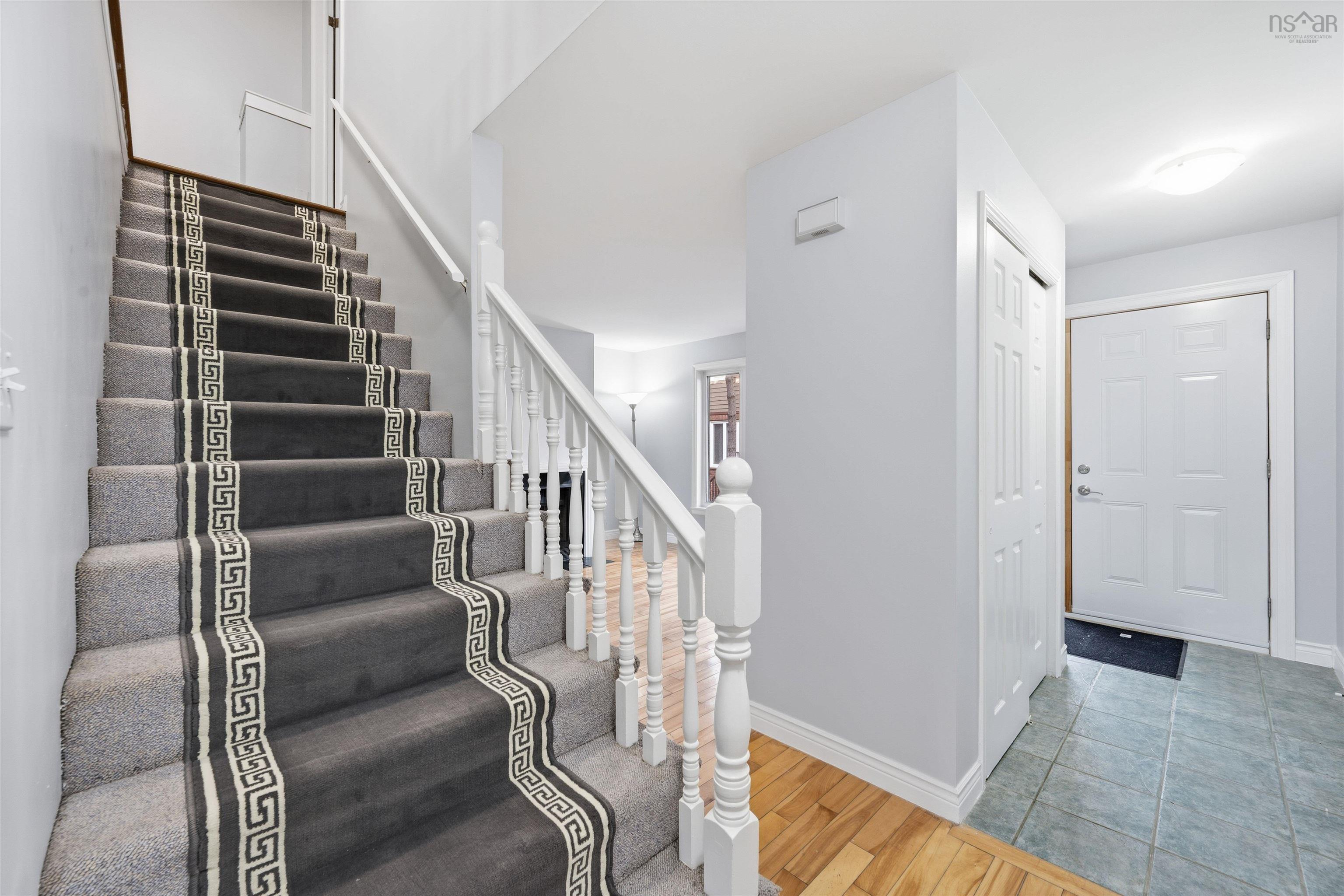 Thumbnail image for 46 Attenborough Court MLS<sup>®</sup> 202600935